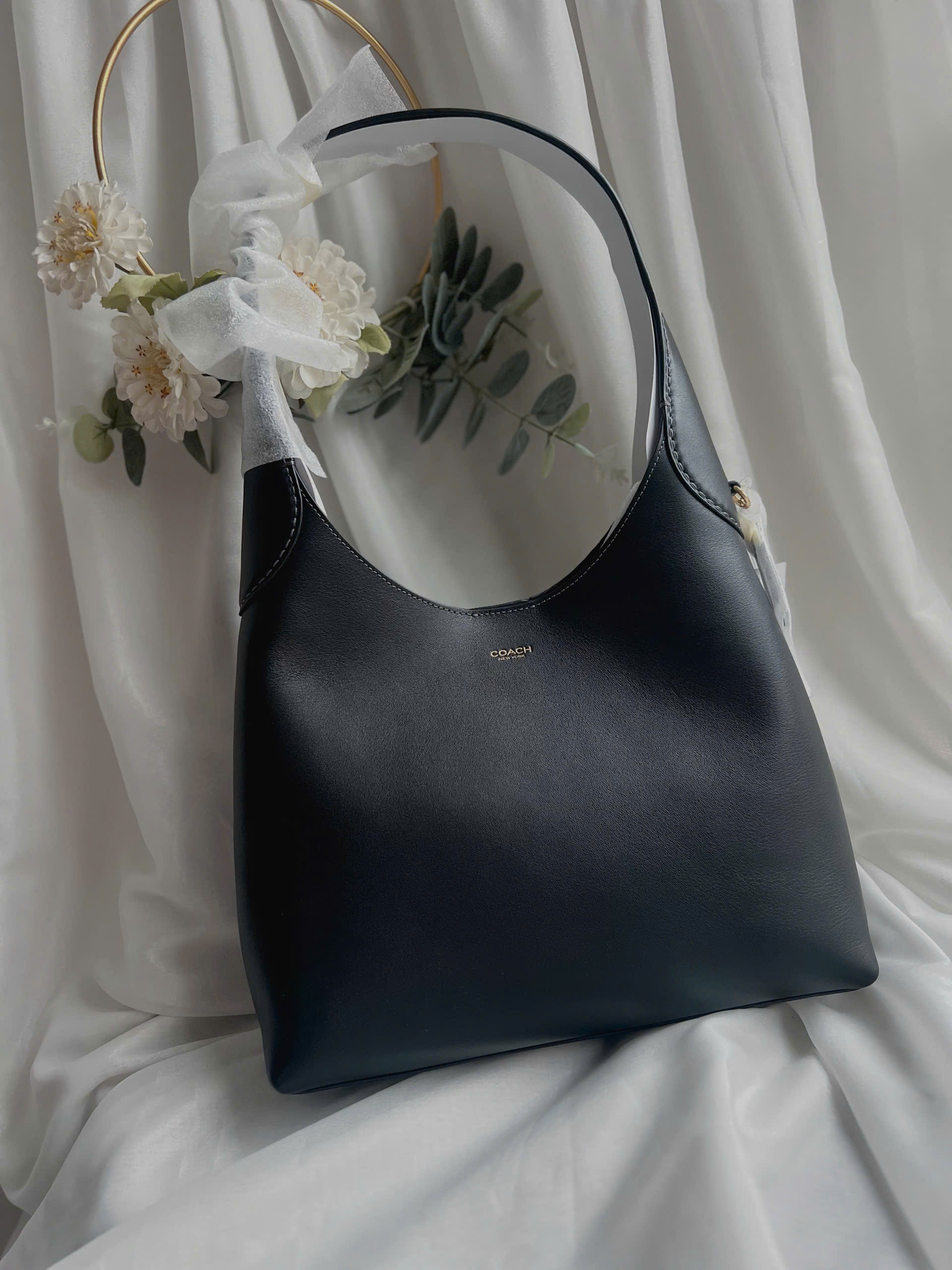 Túi Đeo Vai Hobo Coach Brooklyn