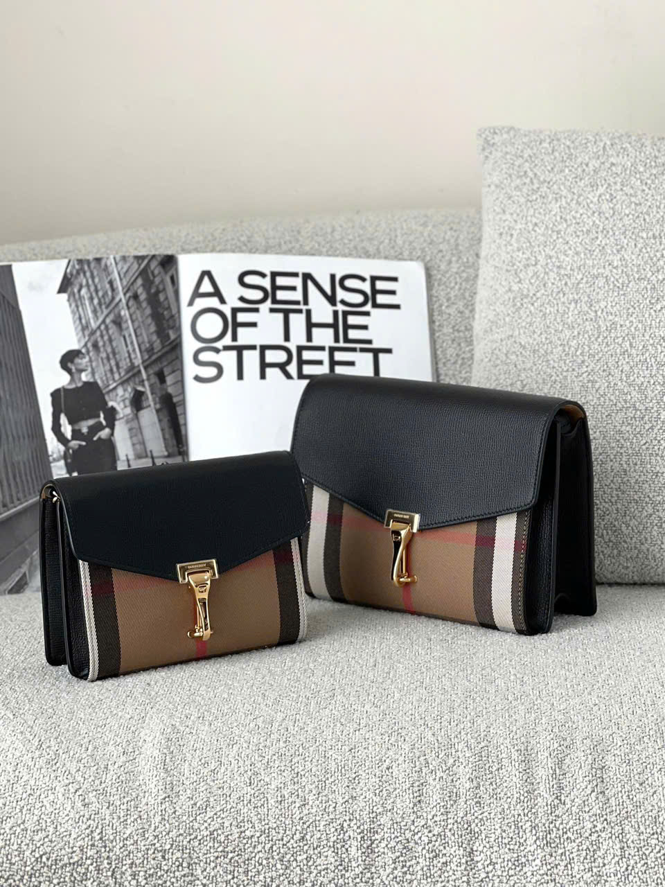 Túi Burberry Macken Đen