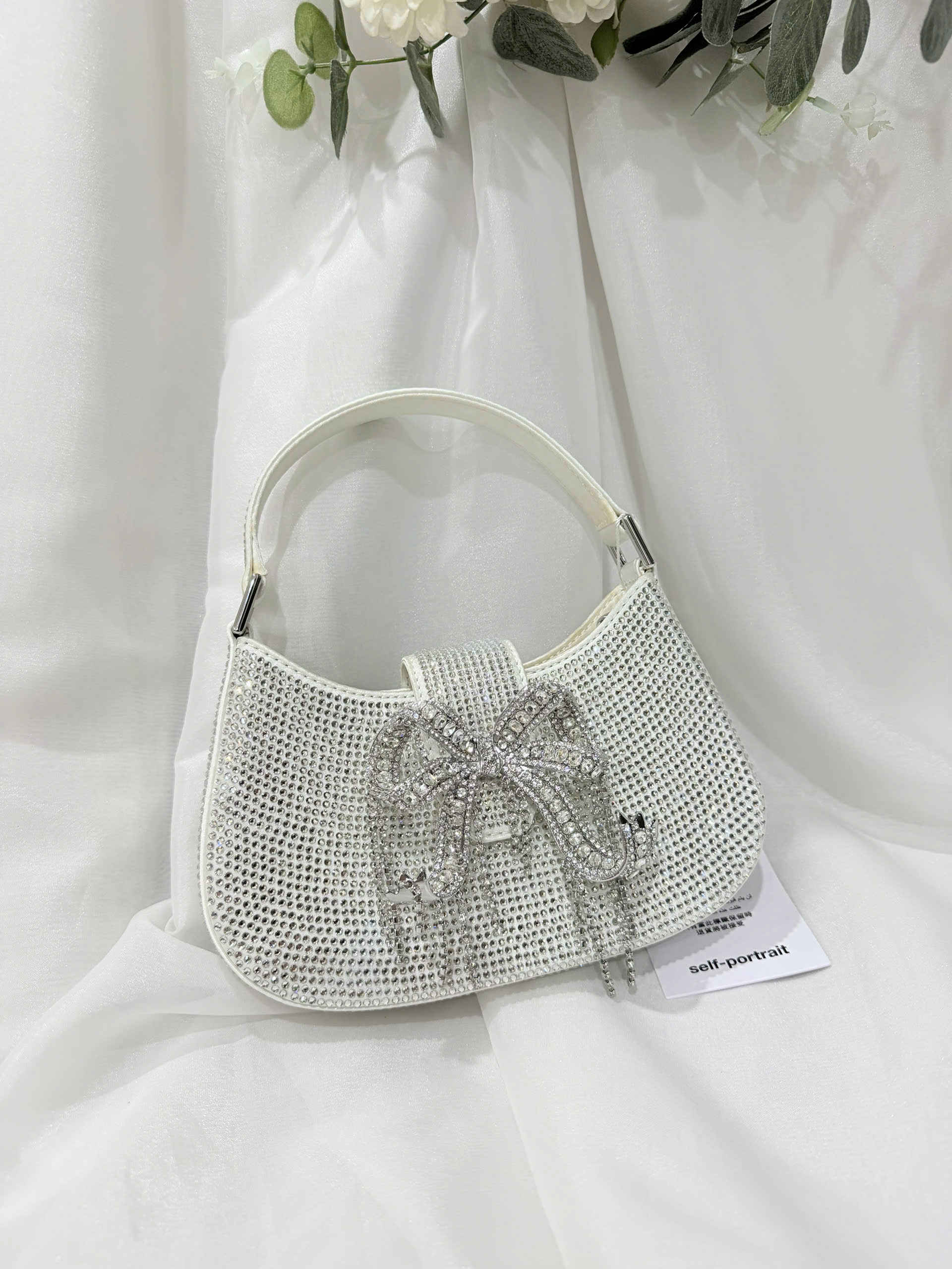 Túi Xách Self Pouch Bow