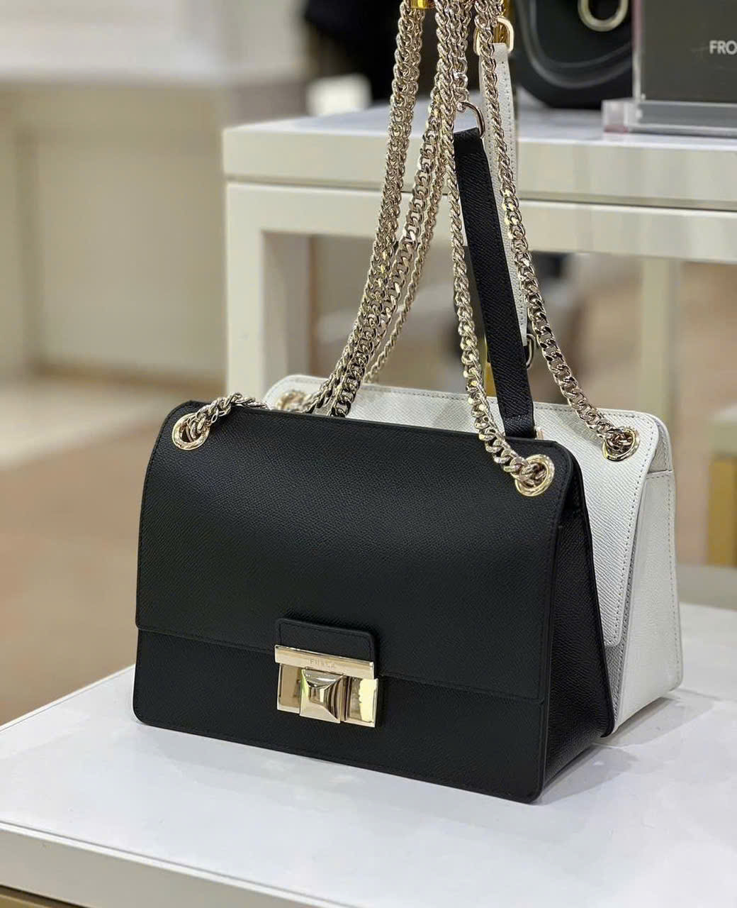 Túi Xách Furla Verene Soulder Bag