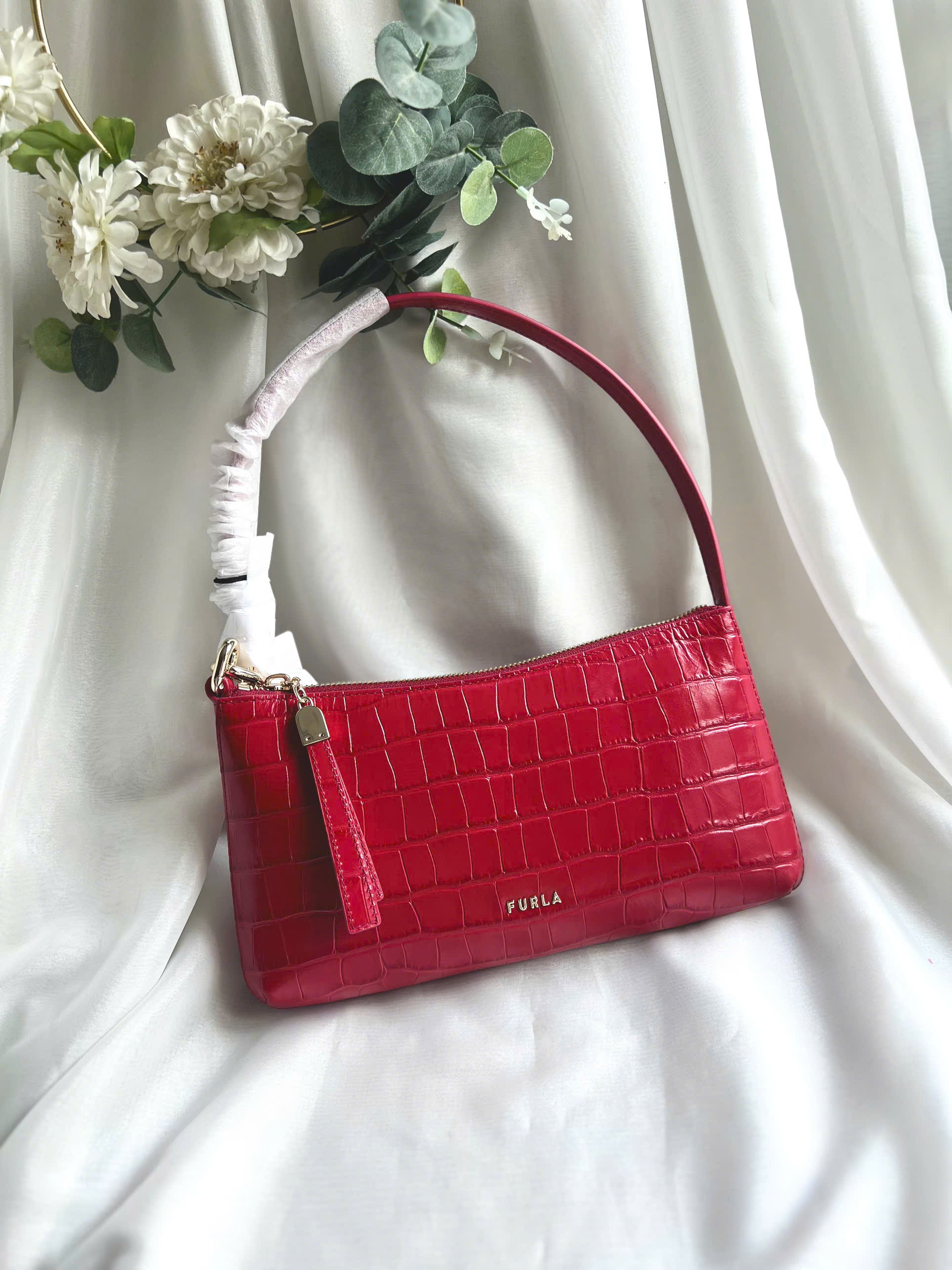 Túi Đeo Vai Furla Cassiopeia