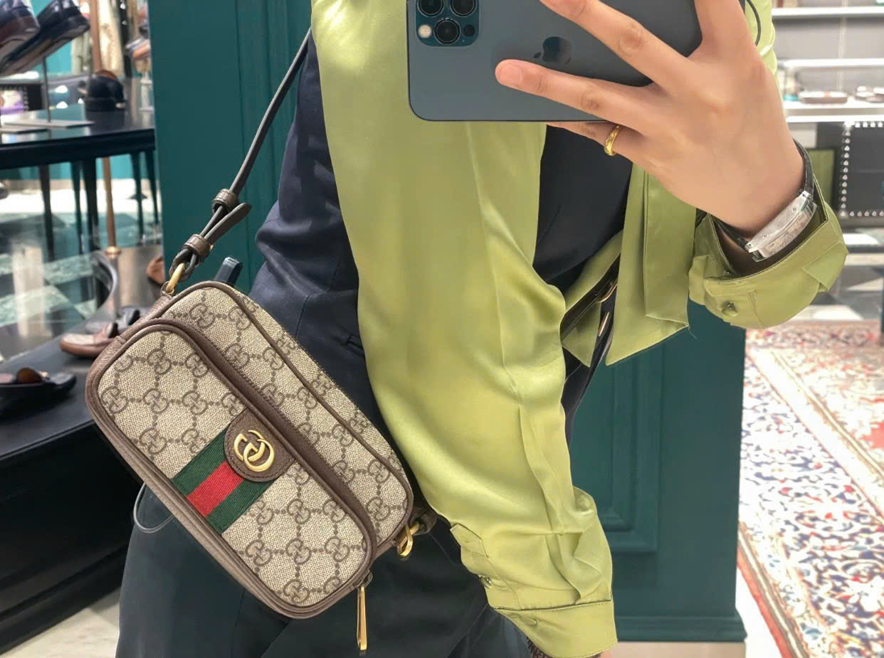 Túi Xách Gucci Supreme