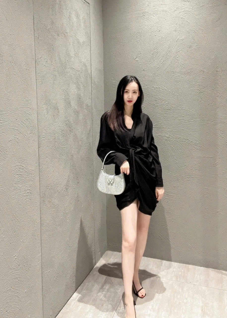 Váy Lụa Jacquemus