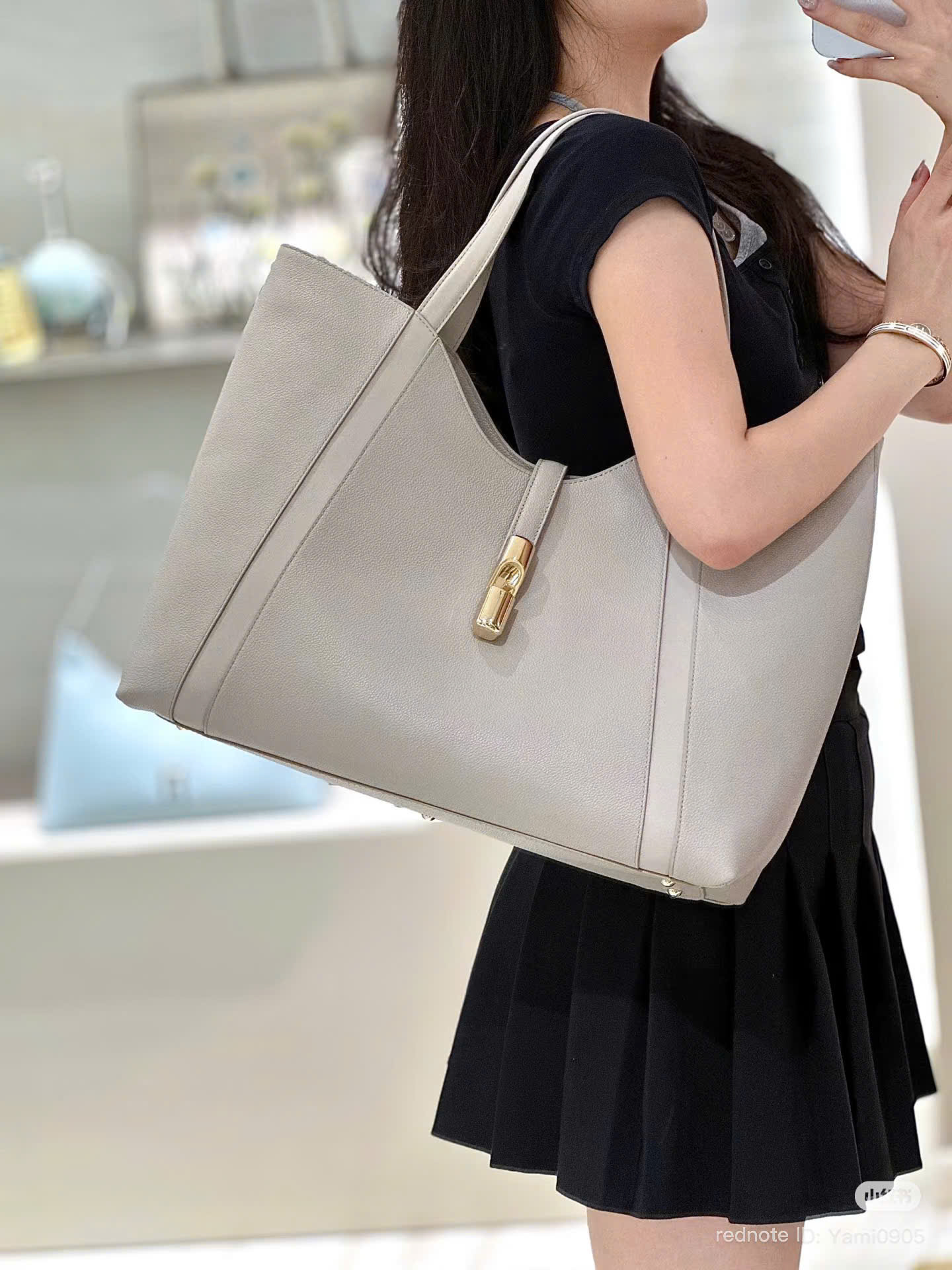 Túi Đeo Vai Furla Goccia Tote