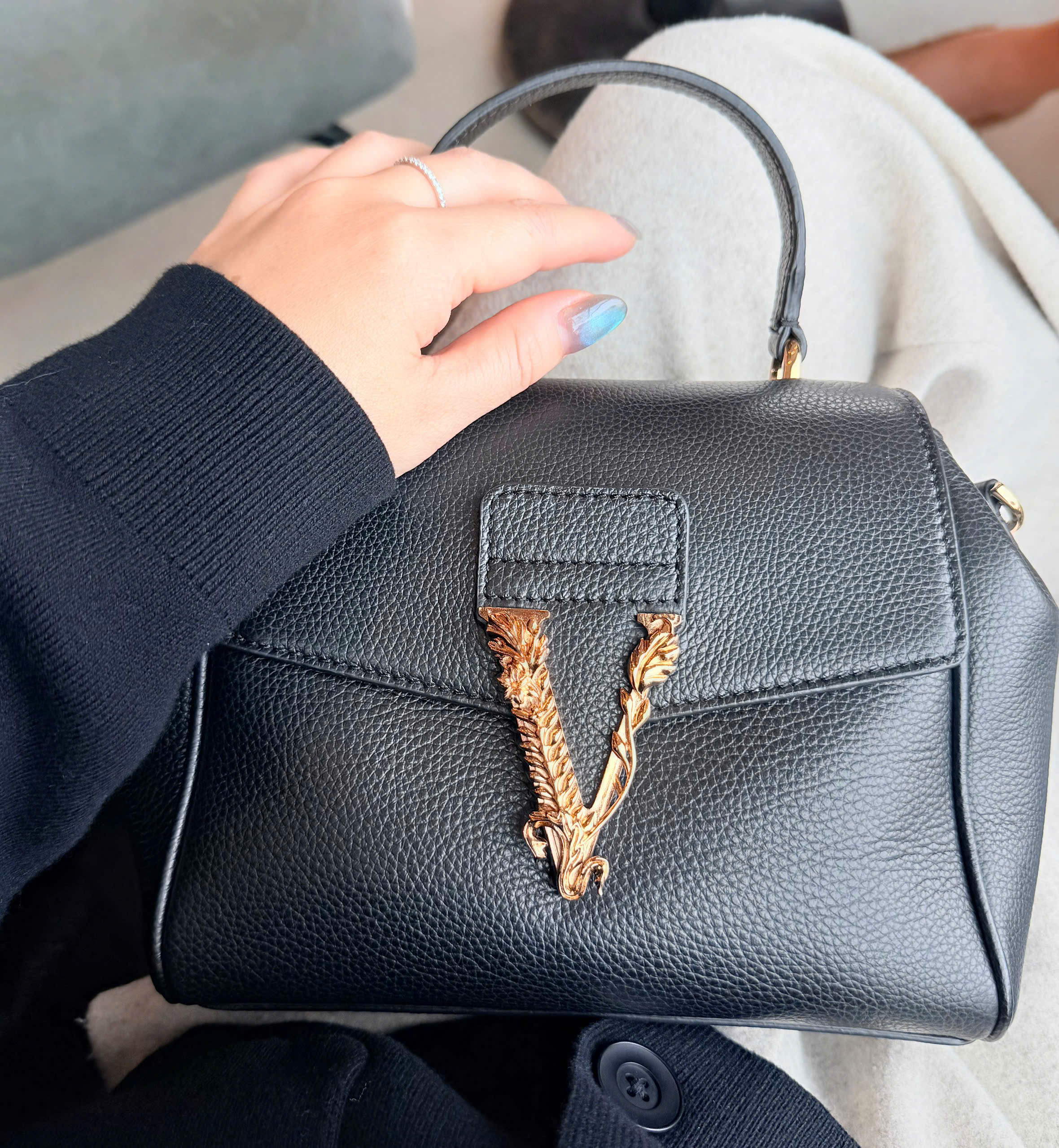 Túi Versace Virtus Top Handle