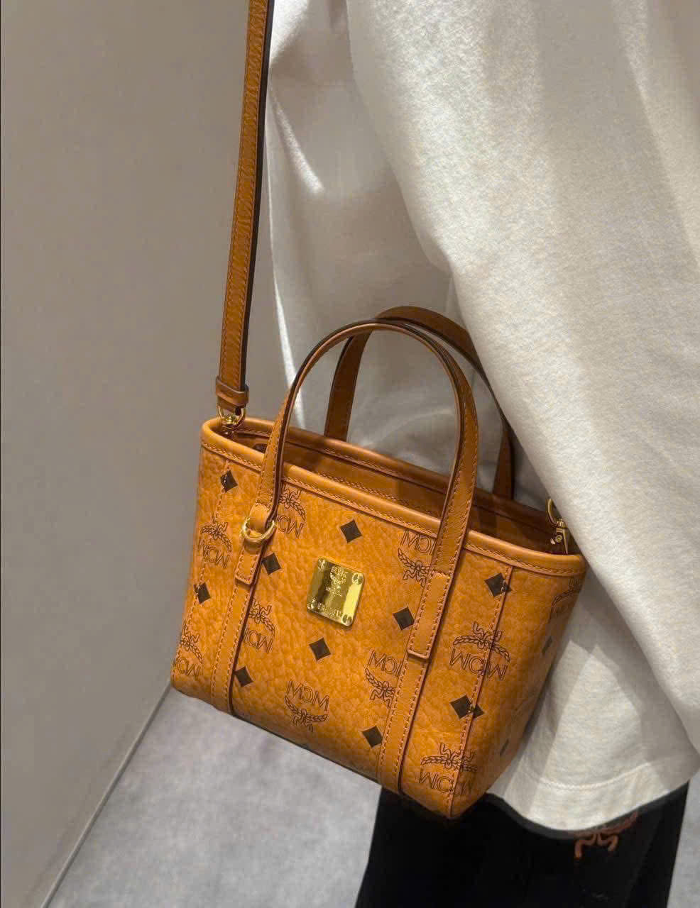 MCM Tote Mini
