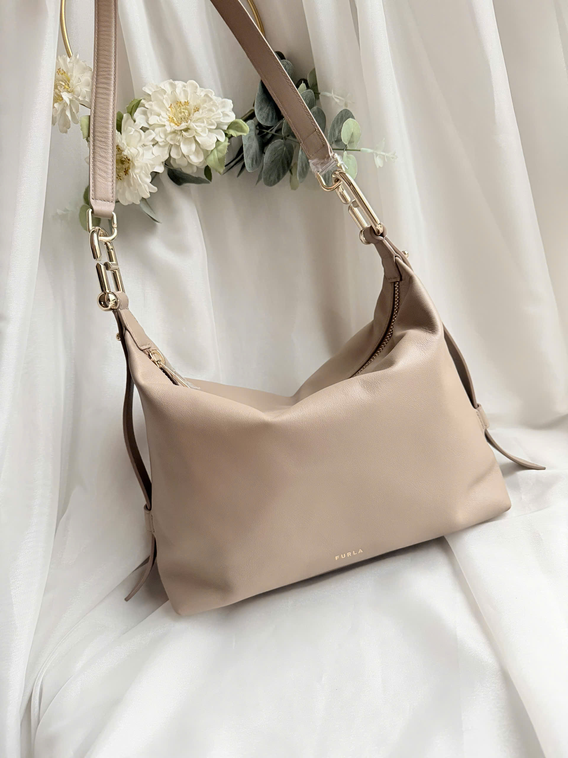 Túi Xách Furla Hobo Nulova
