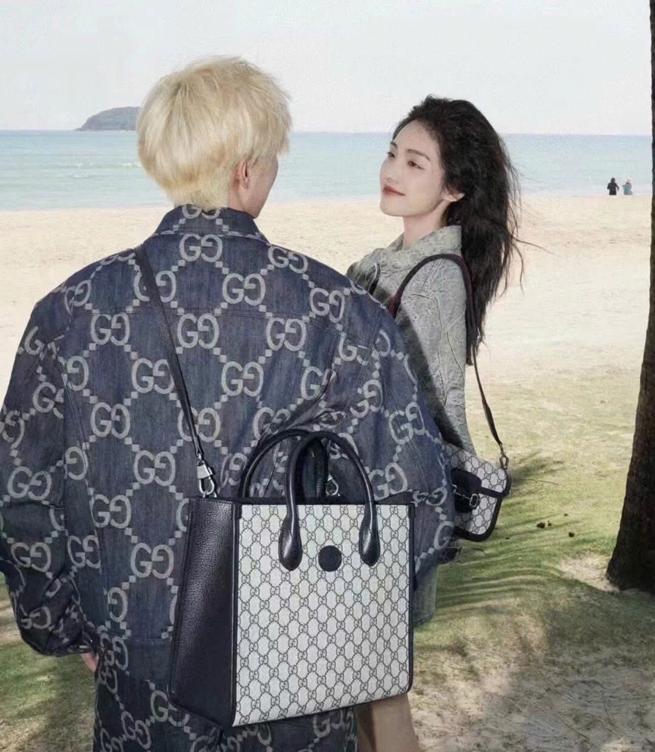 Túi Tote Gucci Interlocking G Dark Navy