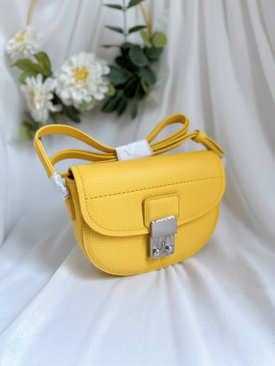Túi Xách Phillip lim Saddle Vàng