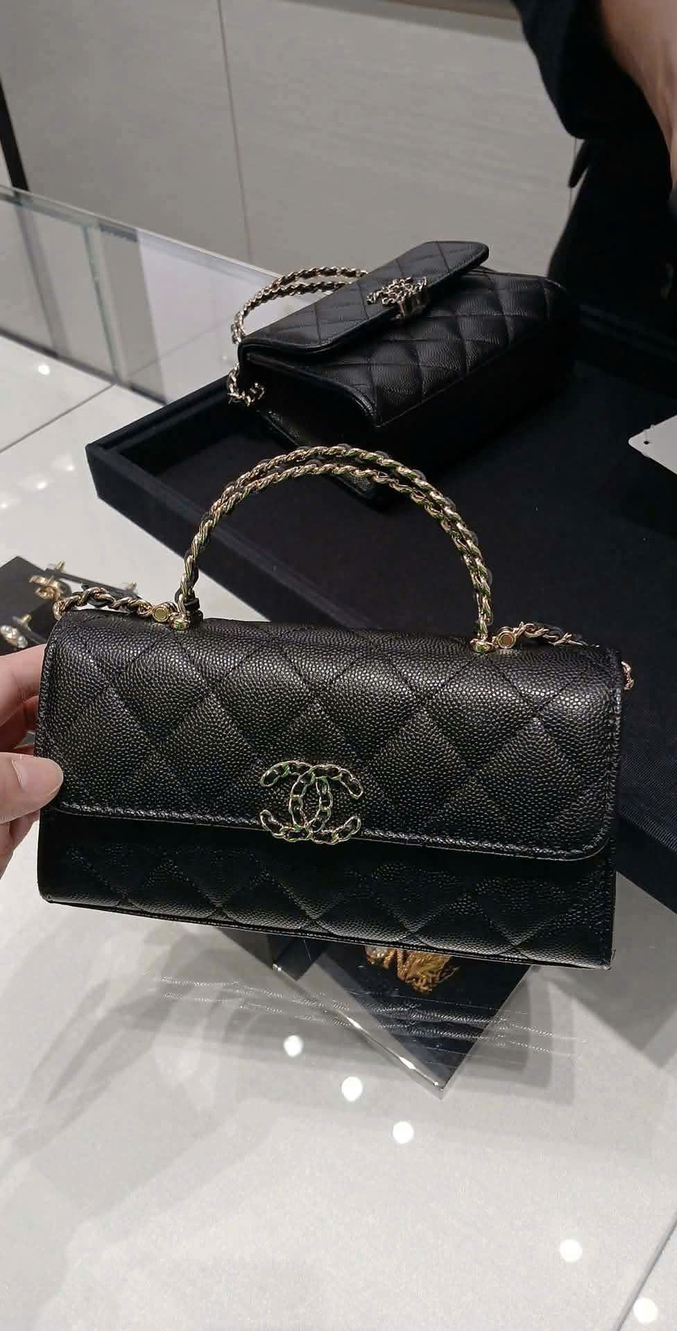 Túi Chanel Kelly Woc