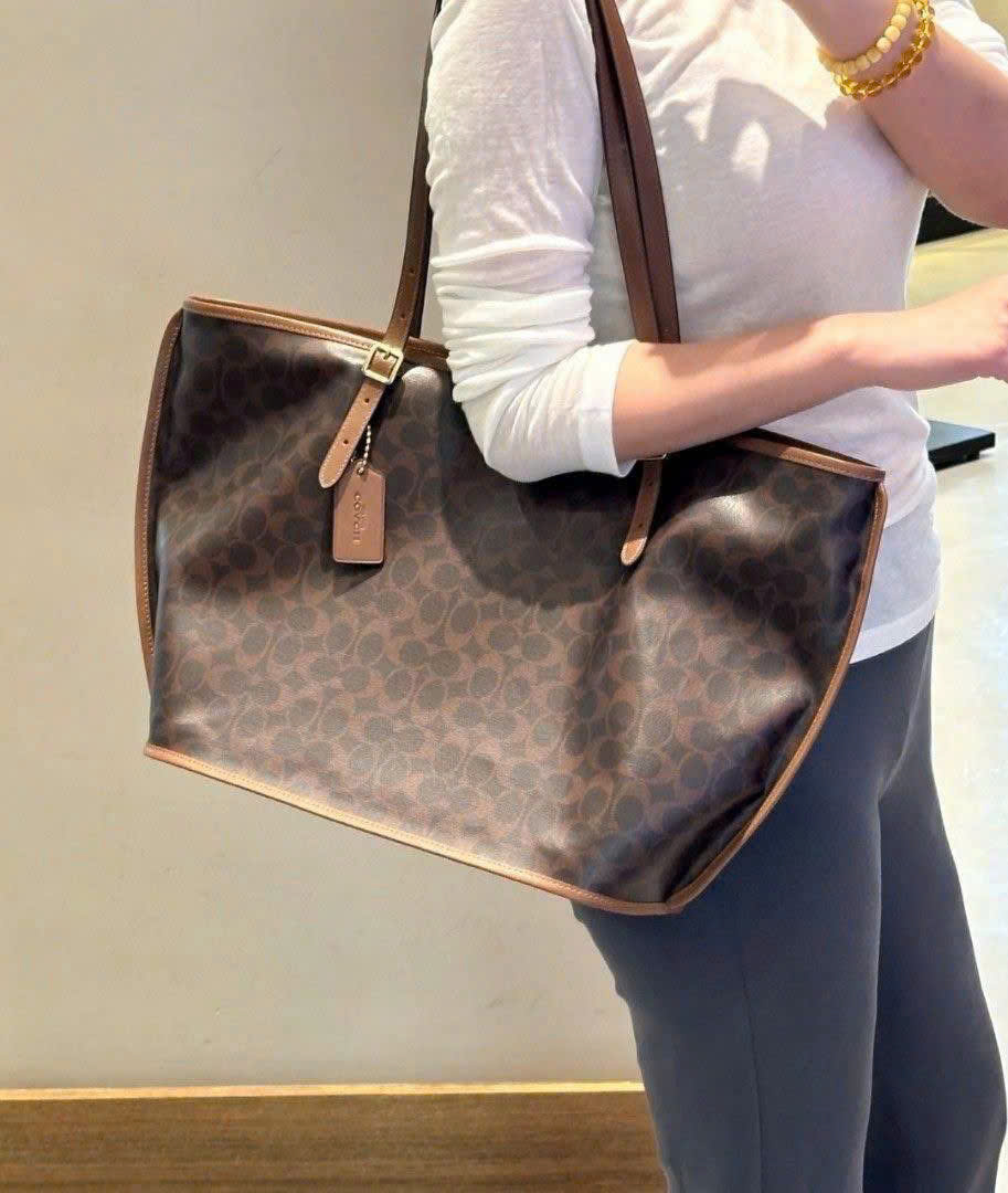 Túi Tote Coach