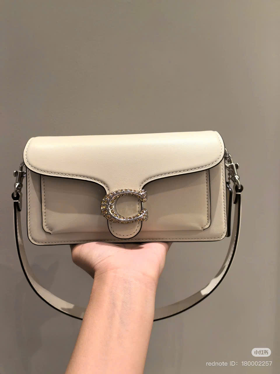 Túi Xách Coach Tabby Da Trơn