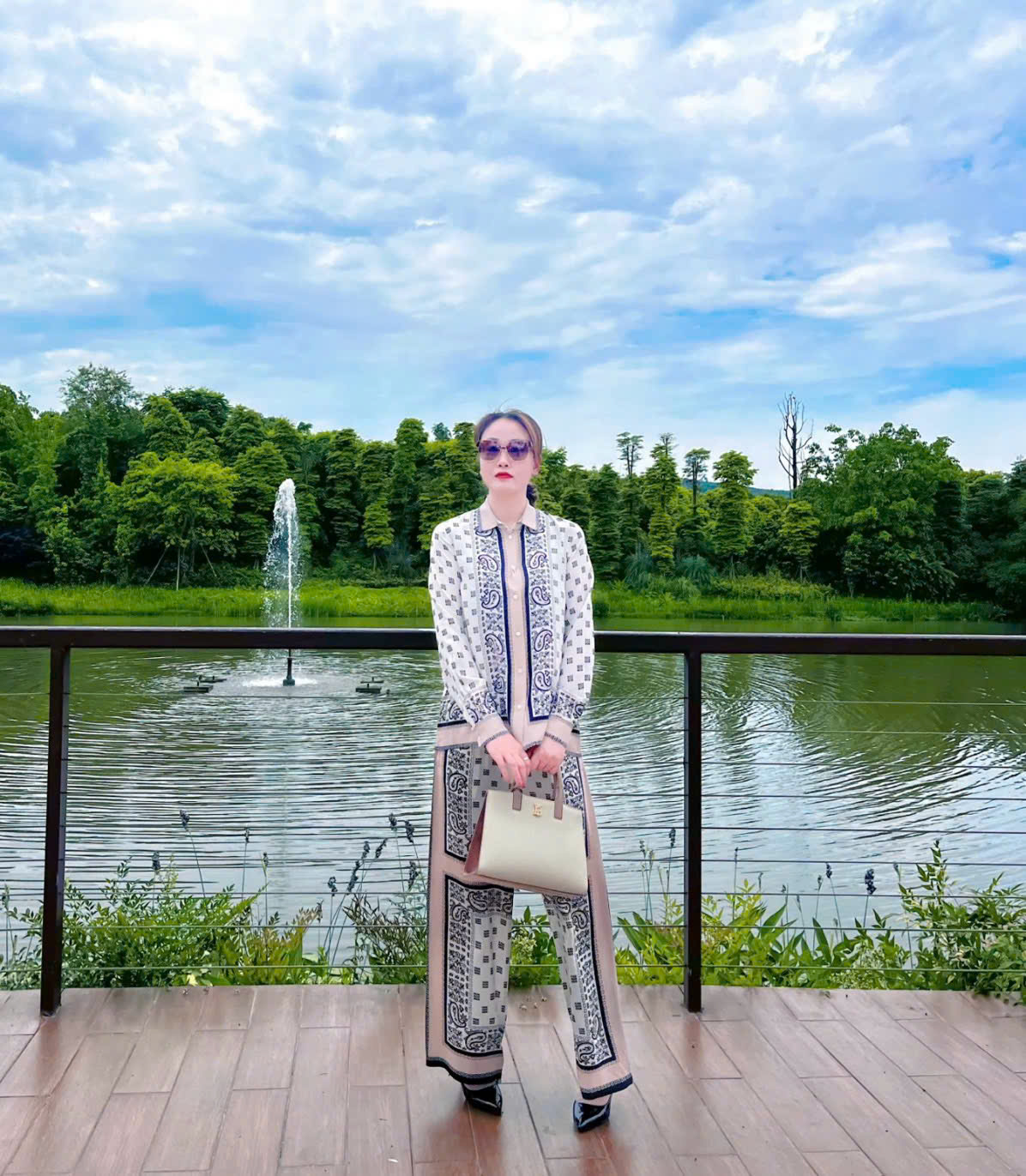 Túi Xách Burberry Frances