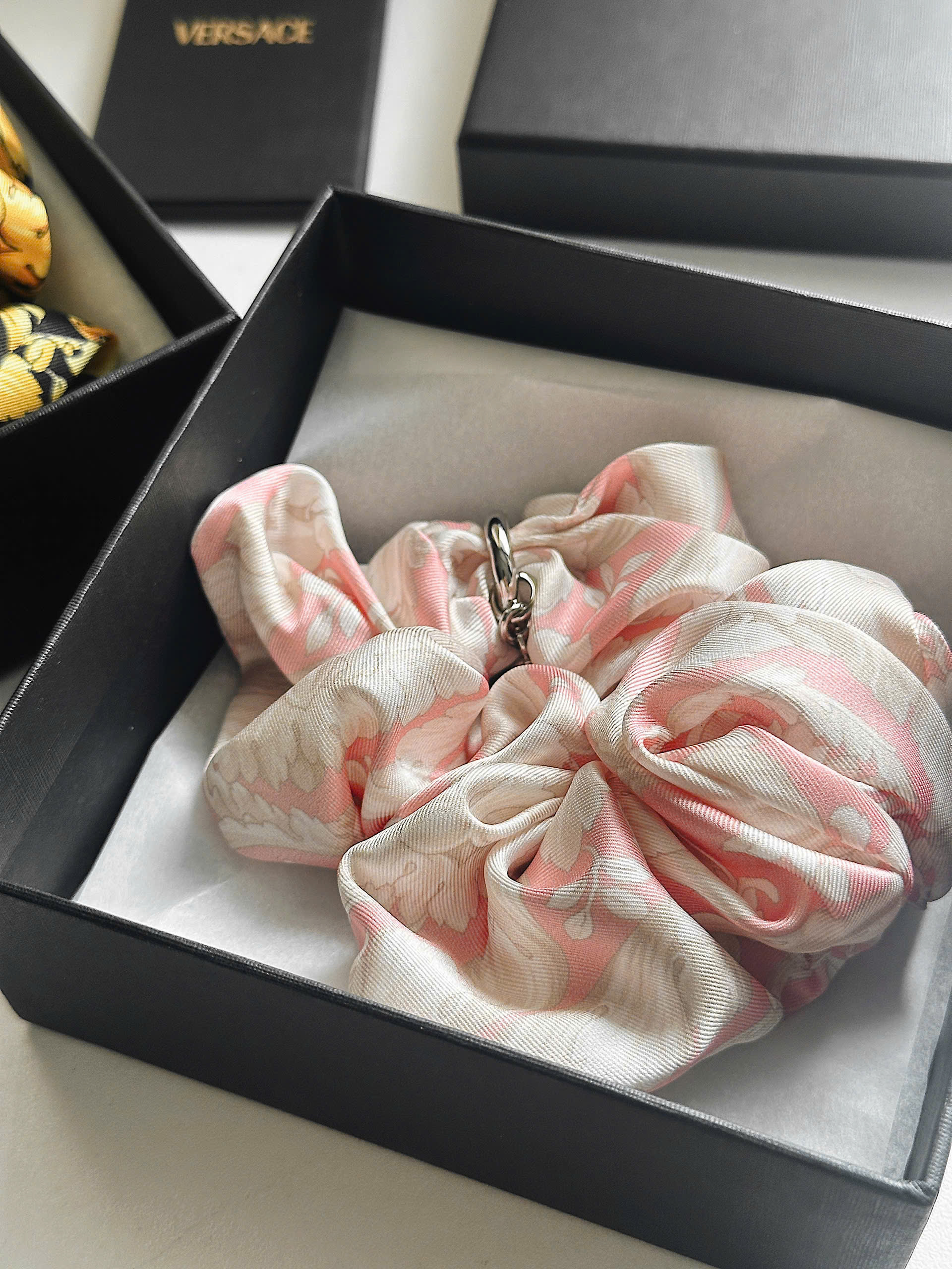 Dây Buộc Tóc Versace