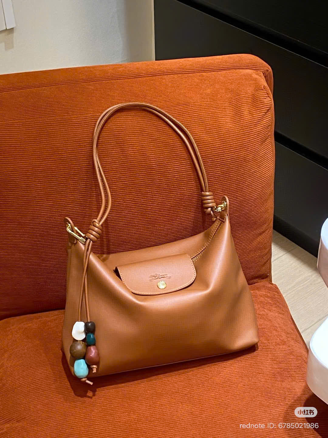 Túi Longchamp Hobo Da Bê Nâu Cognac