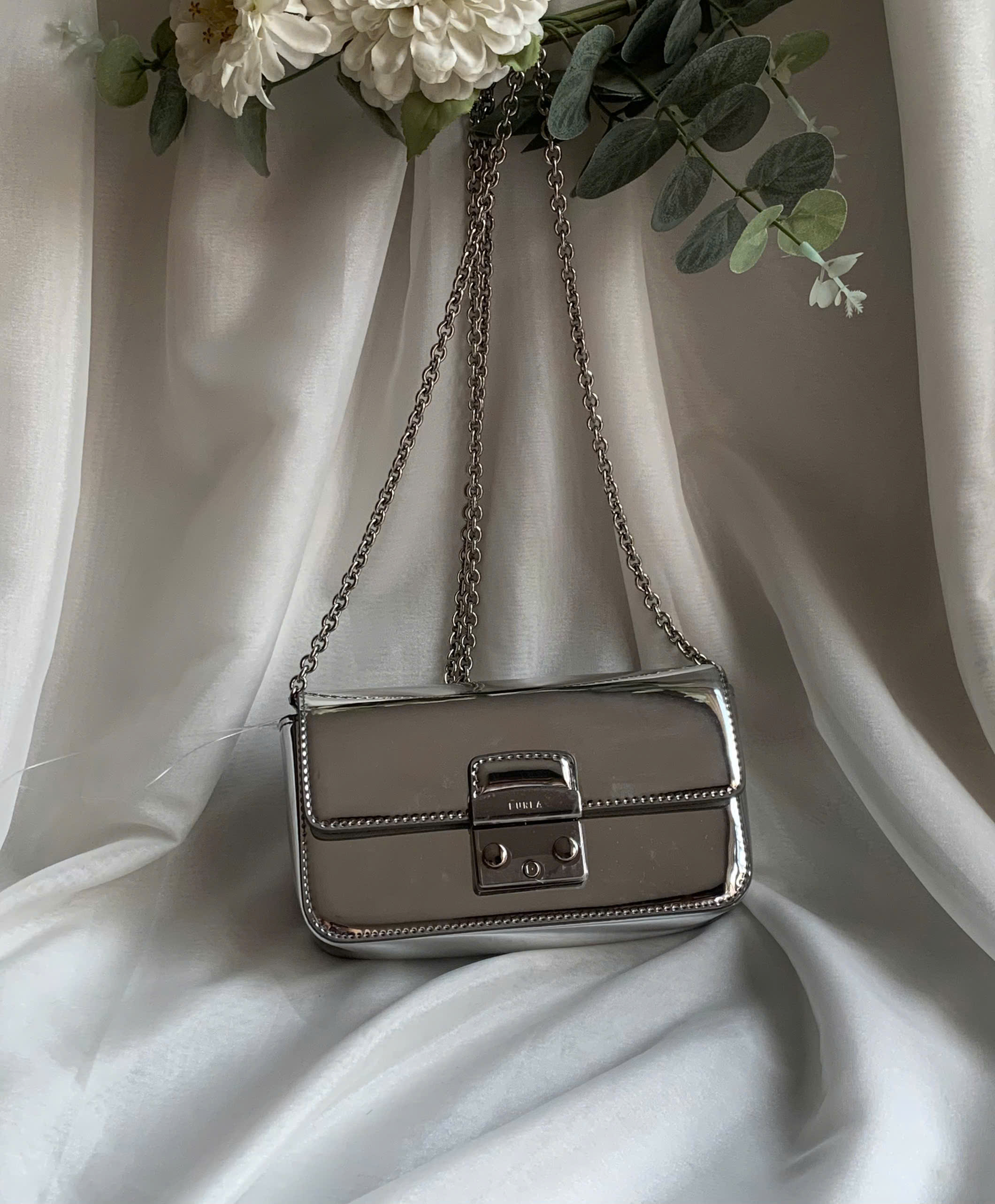 Tui Furla Metropolis Mini Crossbody