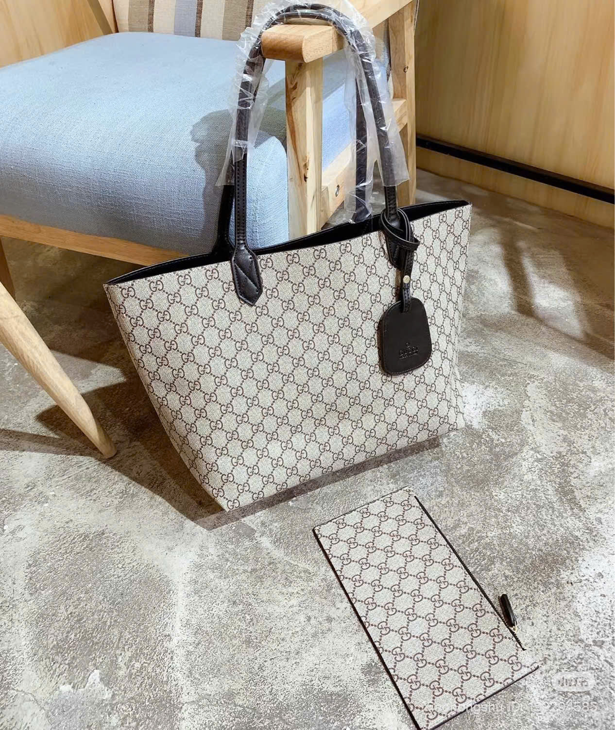 Túi xách Gucci Tote Neverfull Mono Mix
