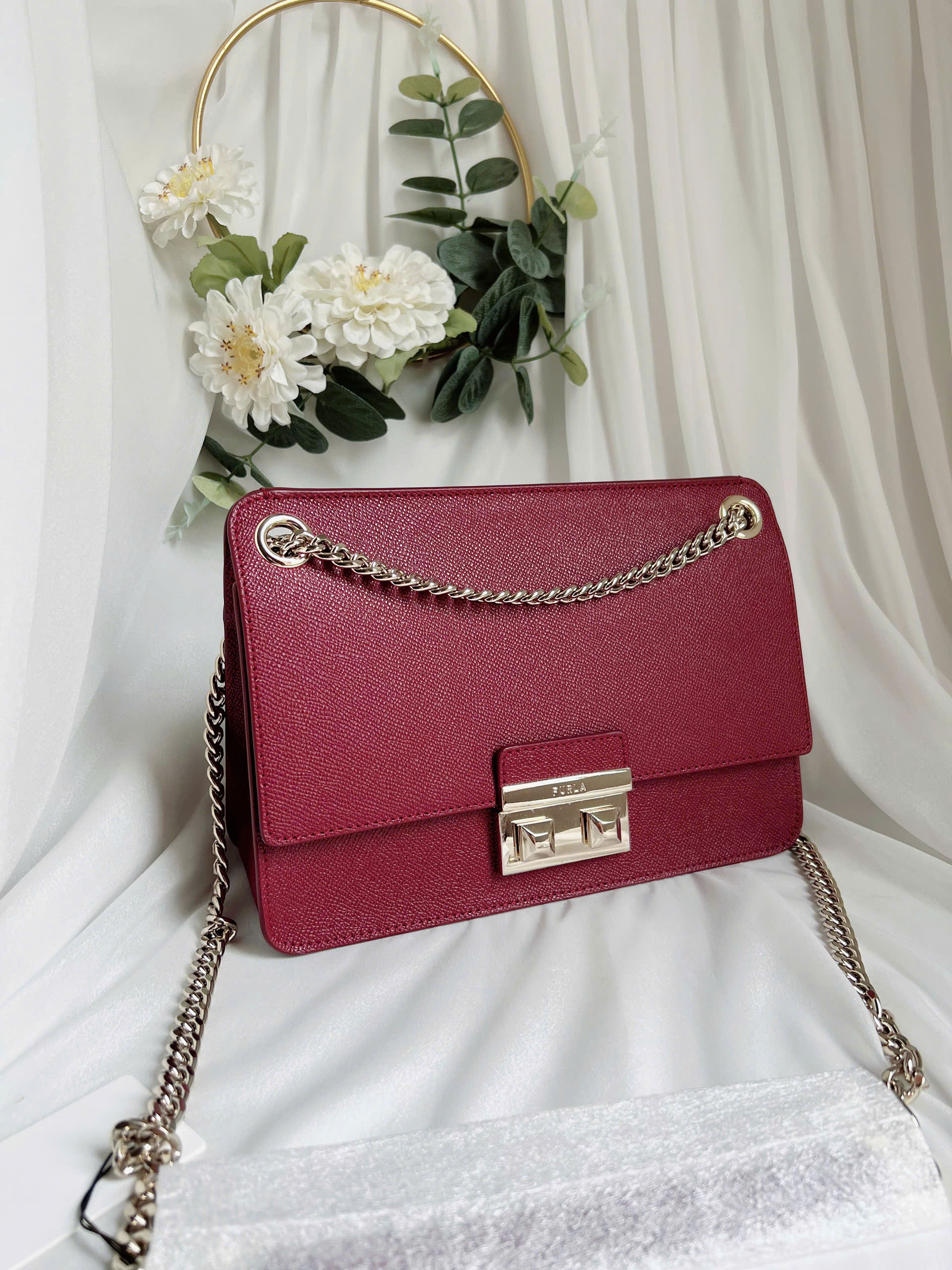 Túi Xách Furla Shoulder Bella
