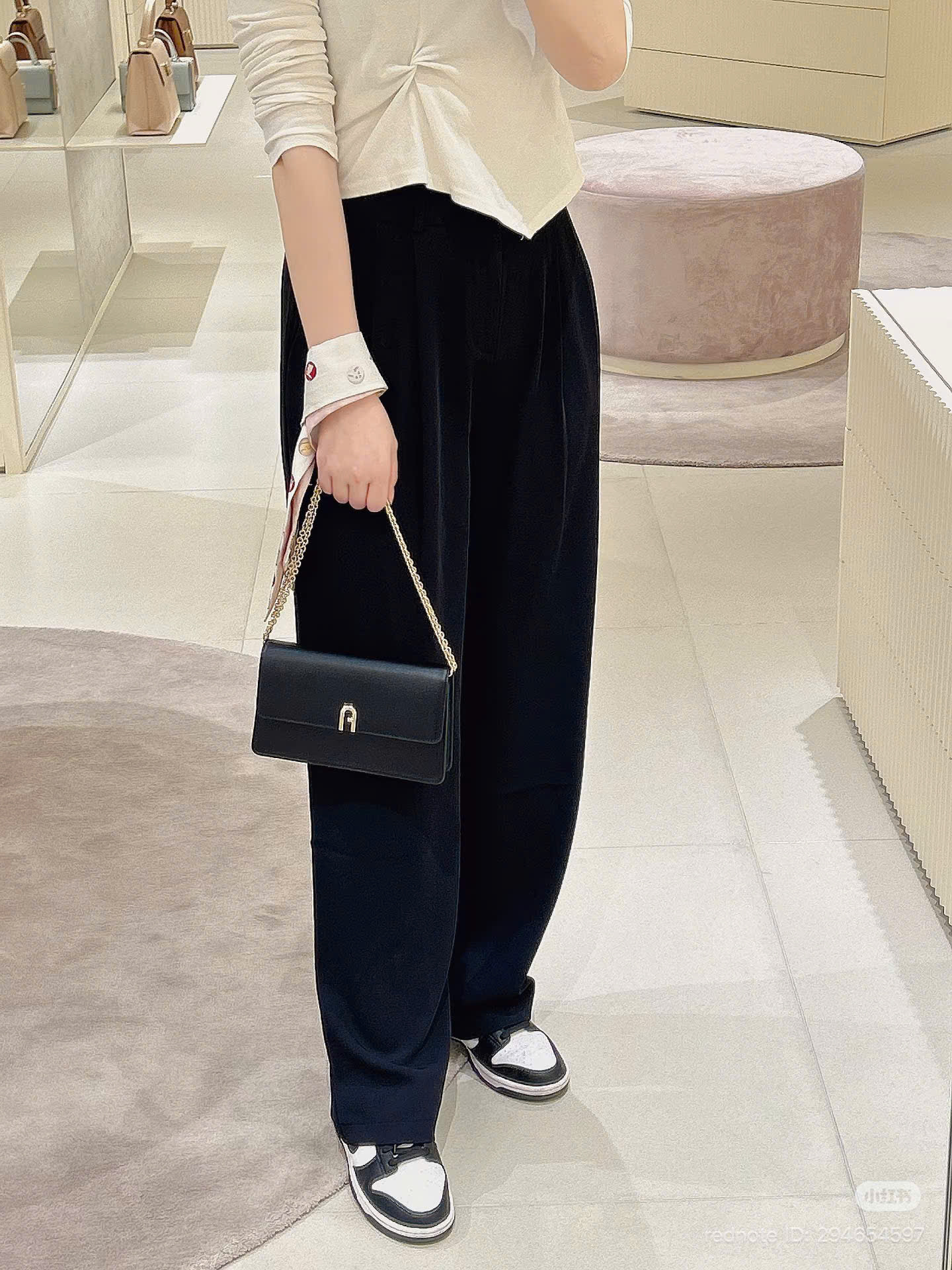 Túi Furla Diamante Woc