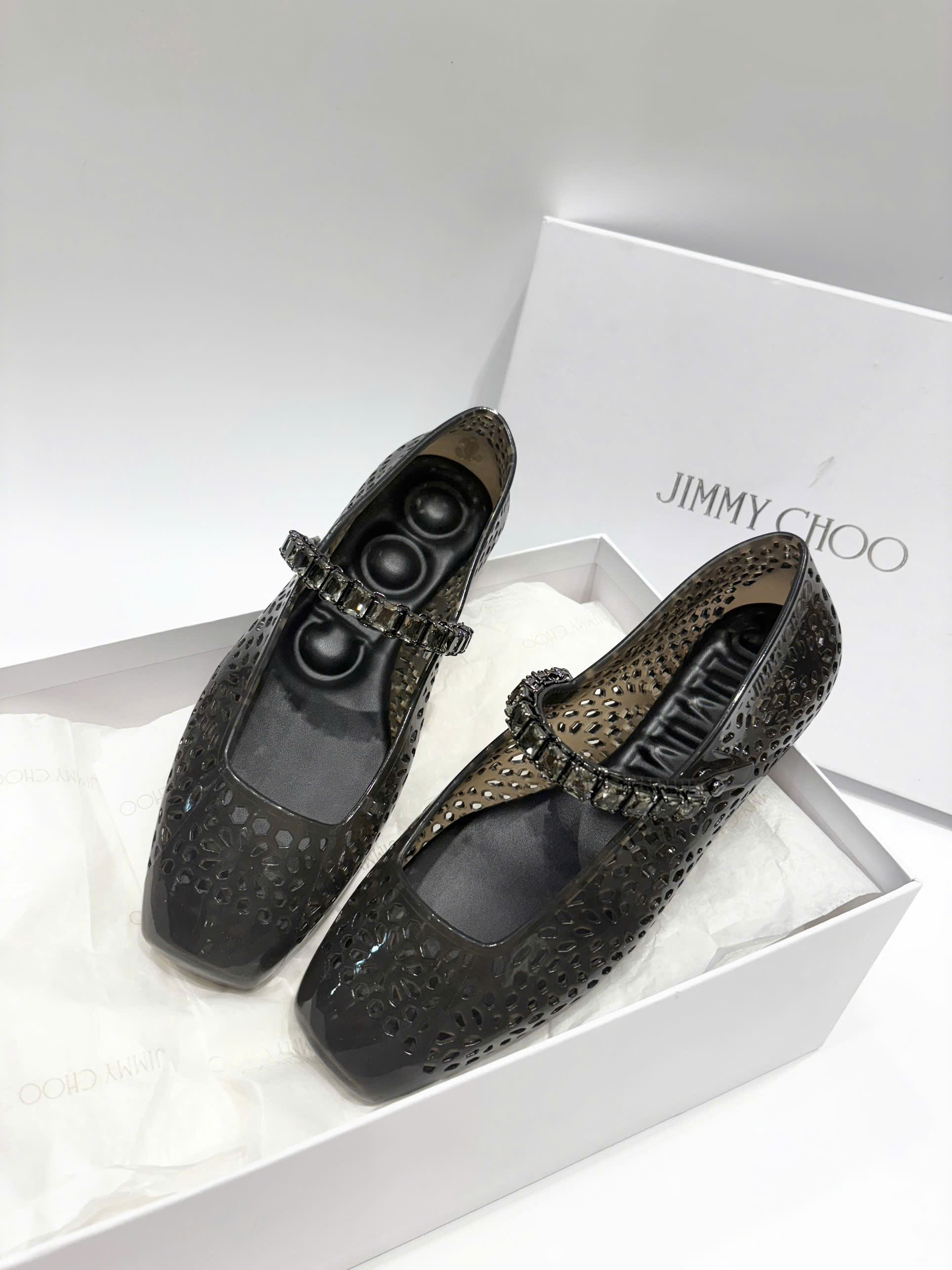 Giày Bệt Nhựa Jimmy Choo