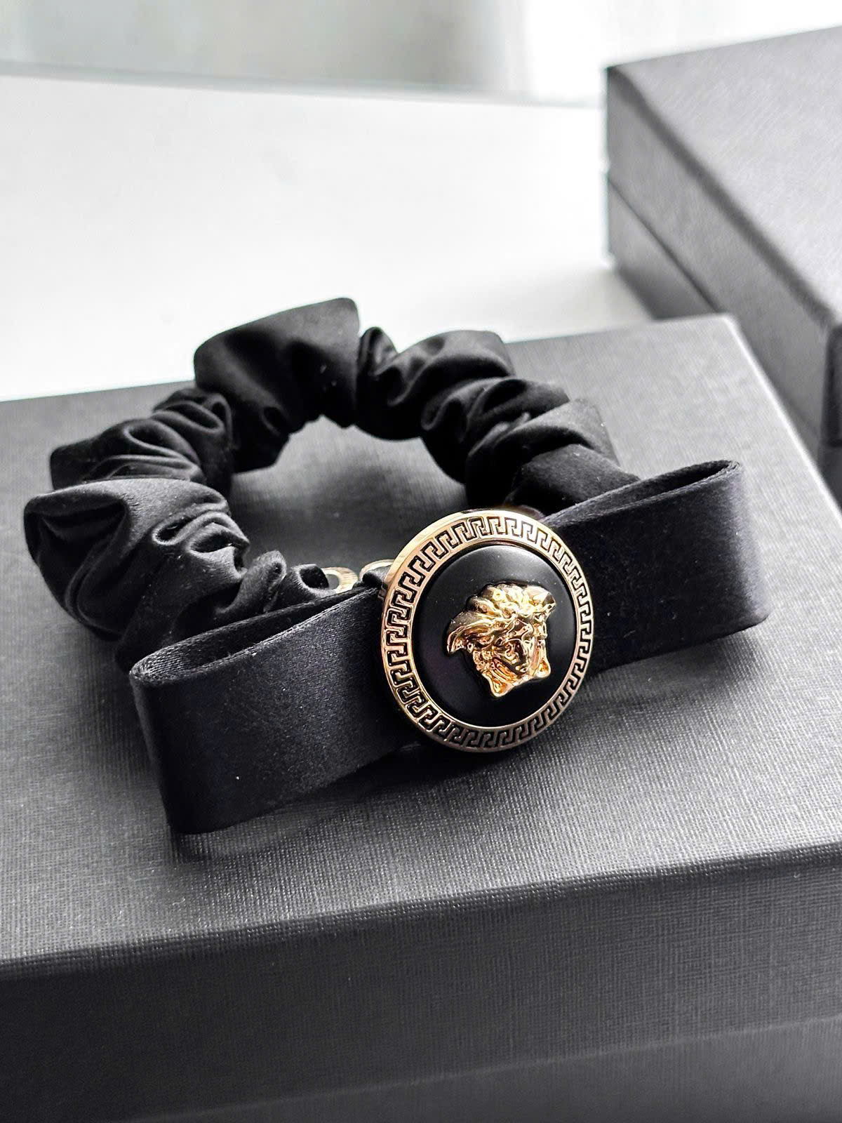 Kẹp Tóc Versace