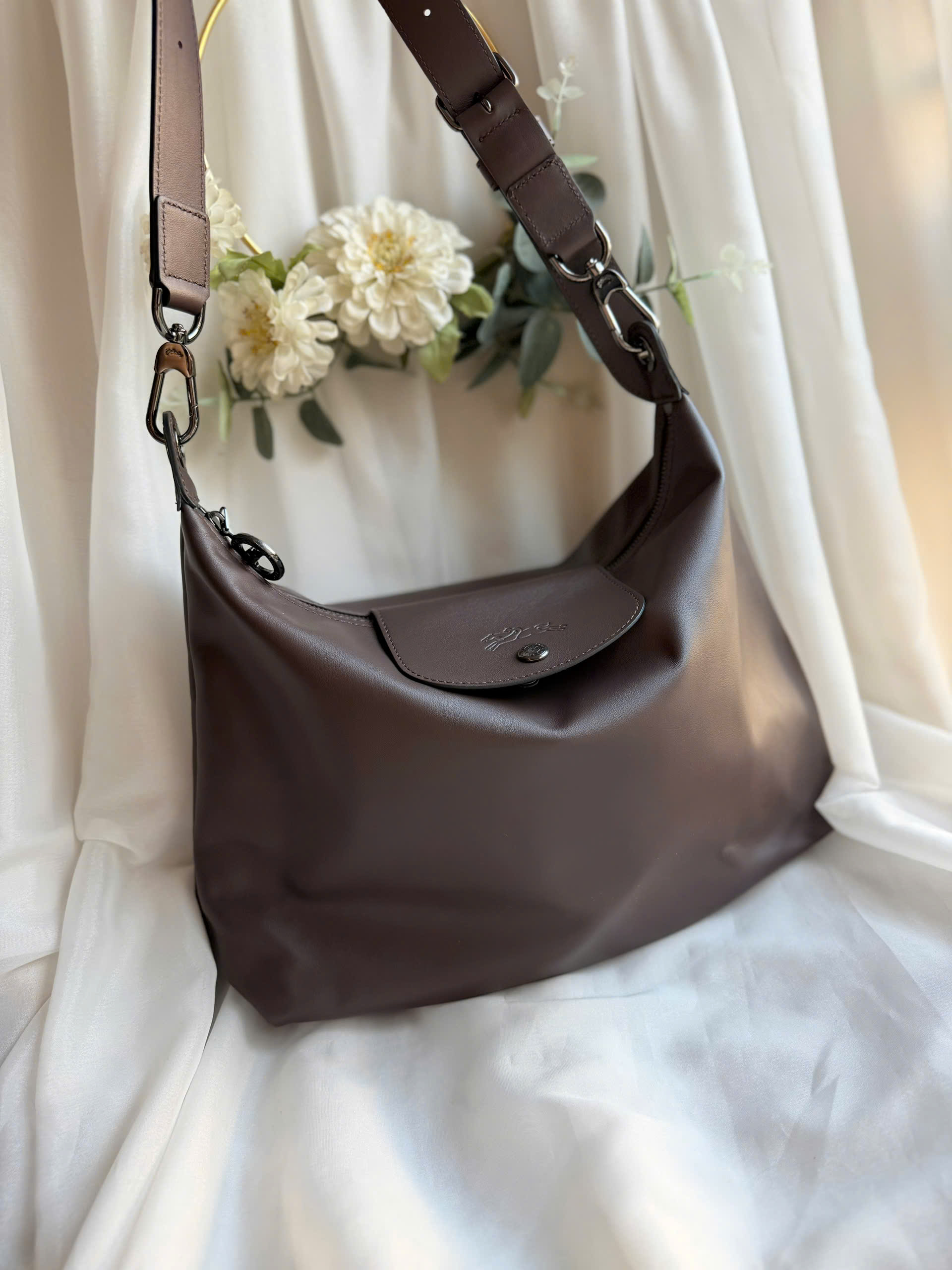 Longchamp Hobo Moka