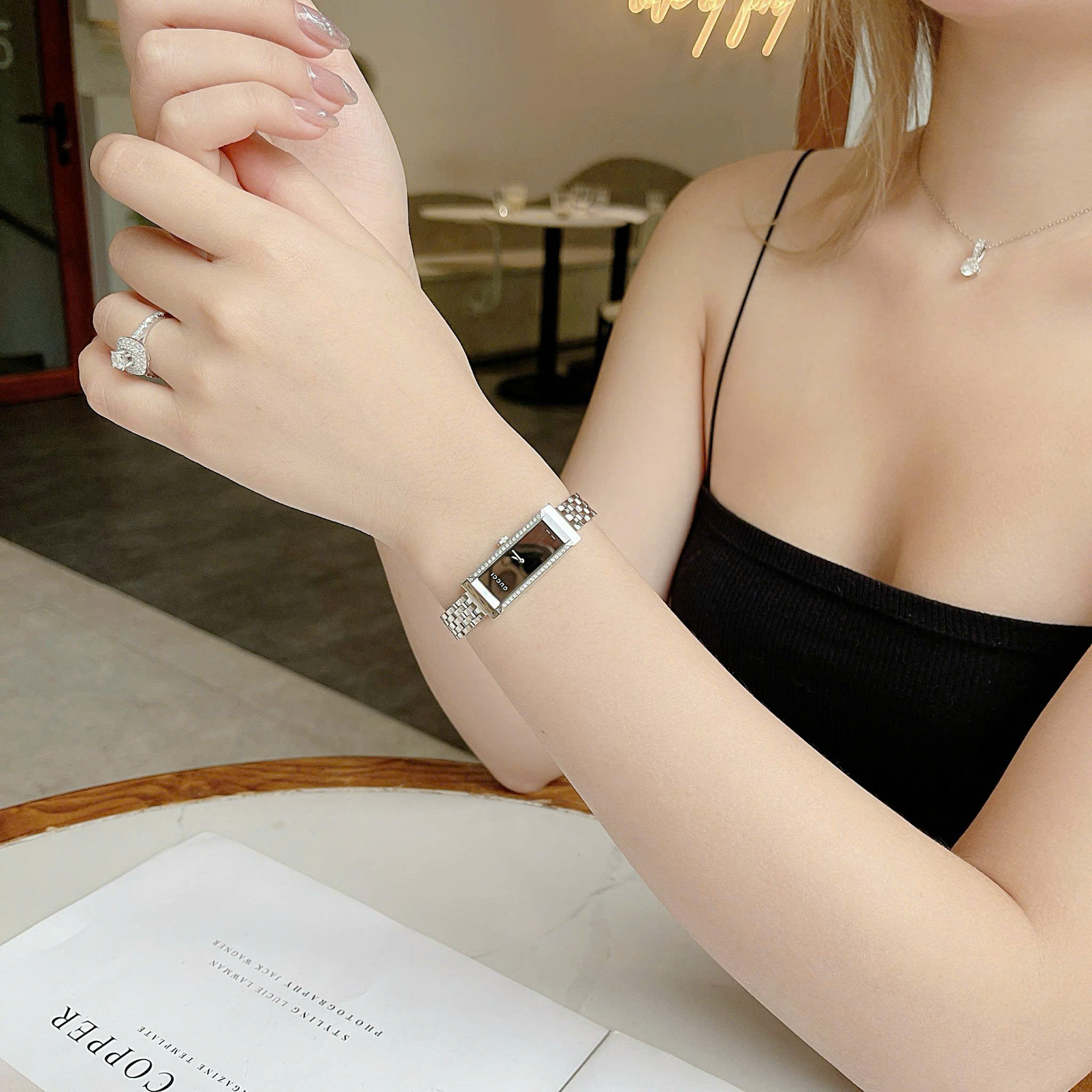 Đồng Hồ Gucci G-Frame