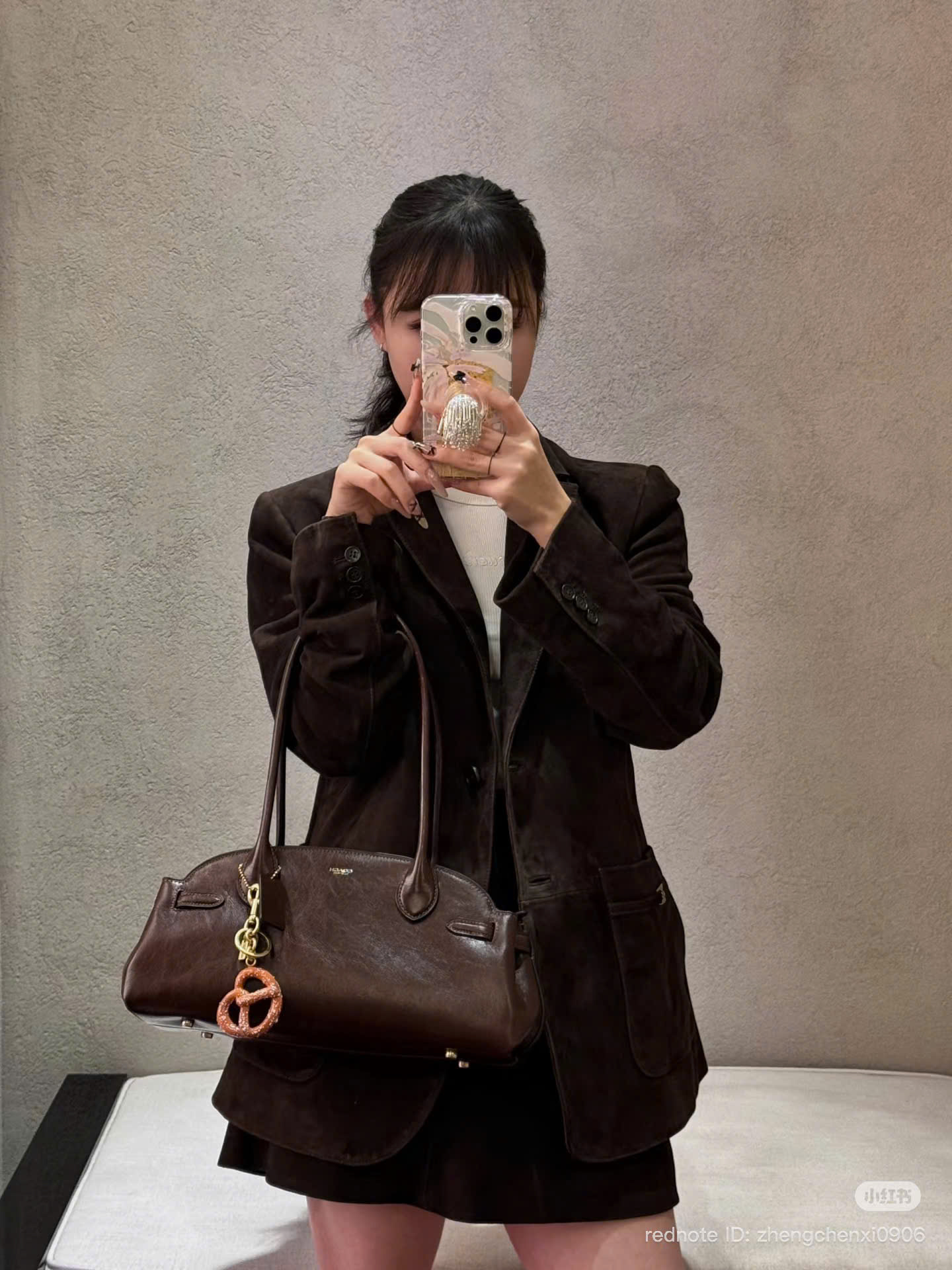 Túi Coach Carry All Slim Shoulder