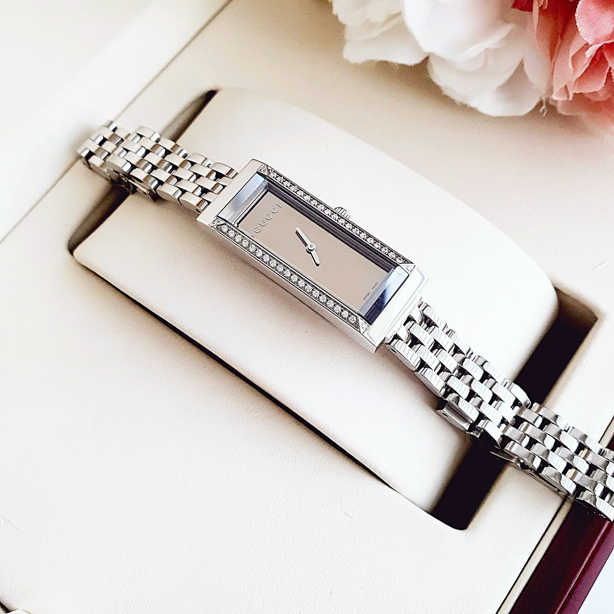 Đồng Hồ Gucci G-Frame