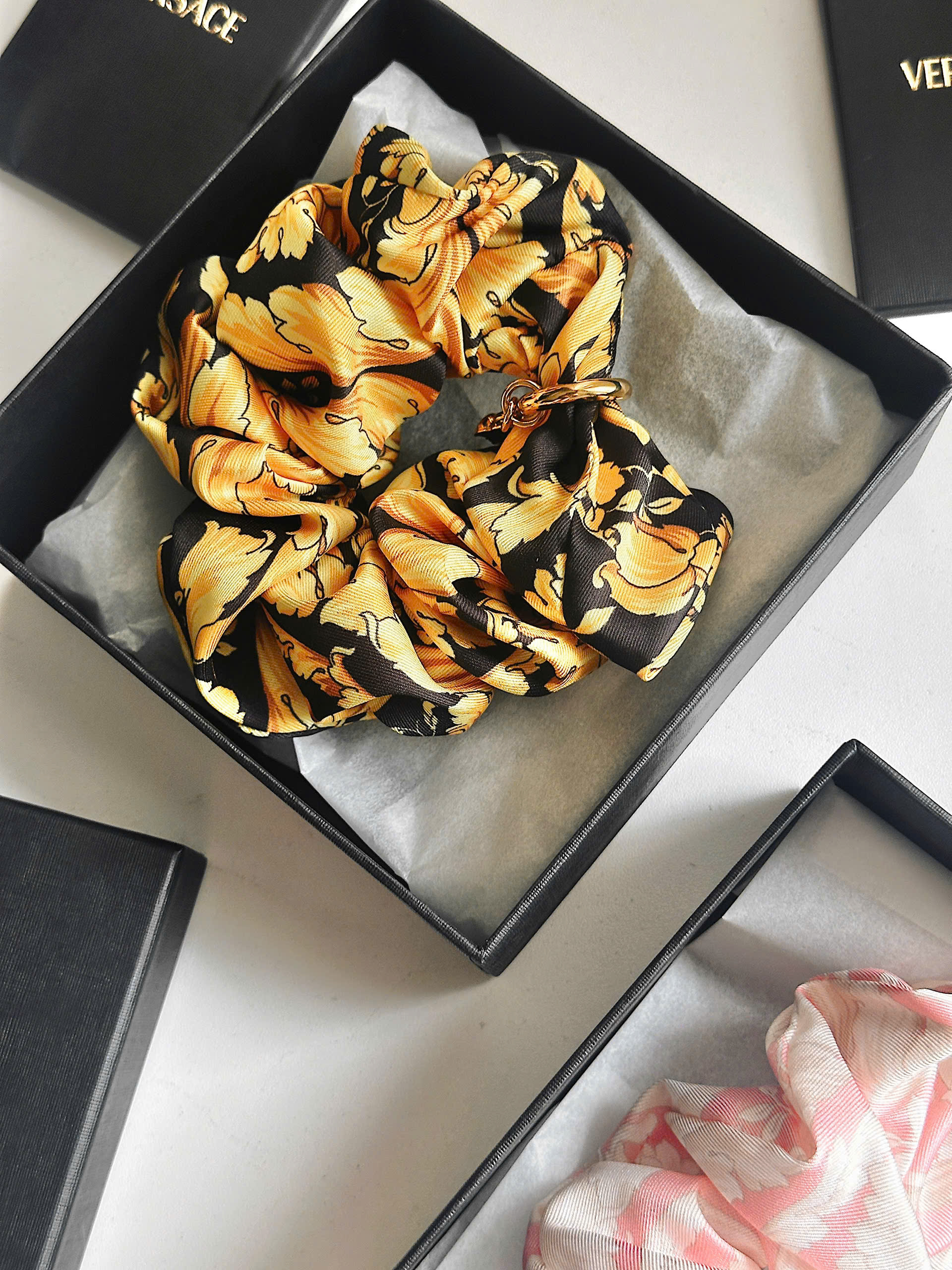 Dây Buộc Tóc Versace