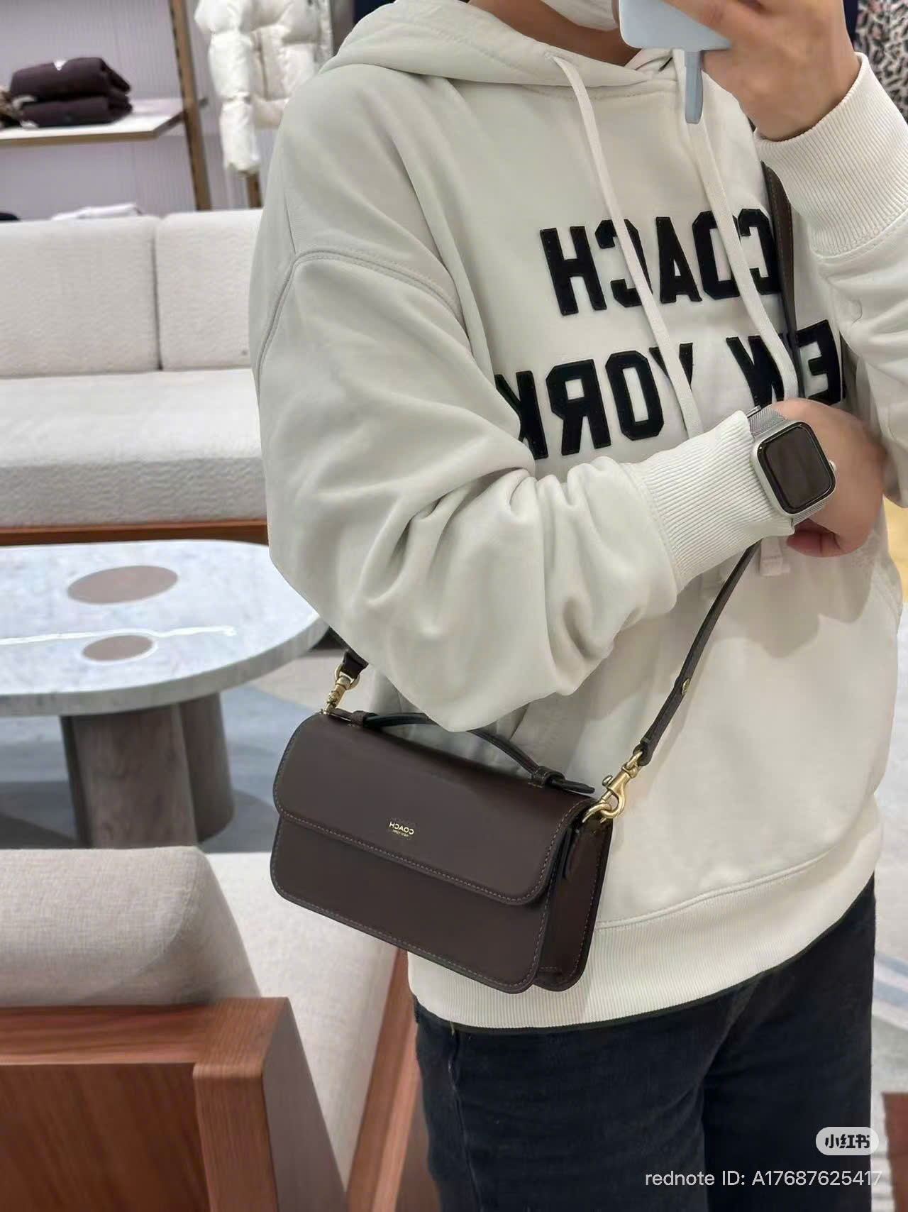 Túi Coach Elora Top Handle