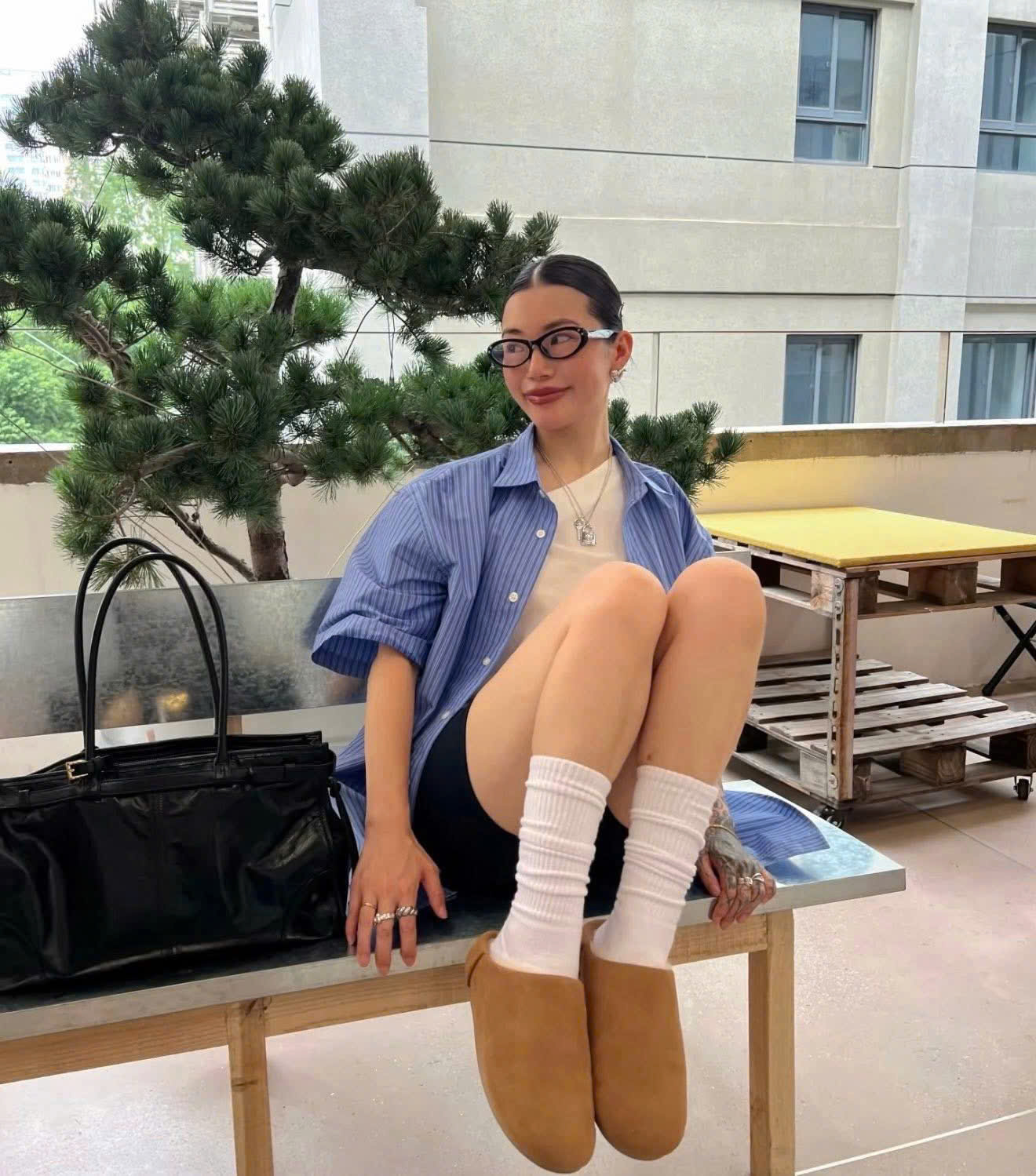 Sục UGG