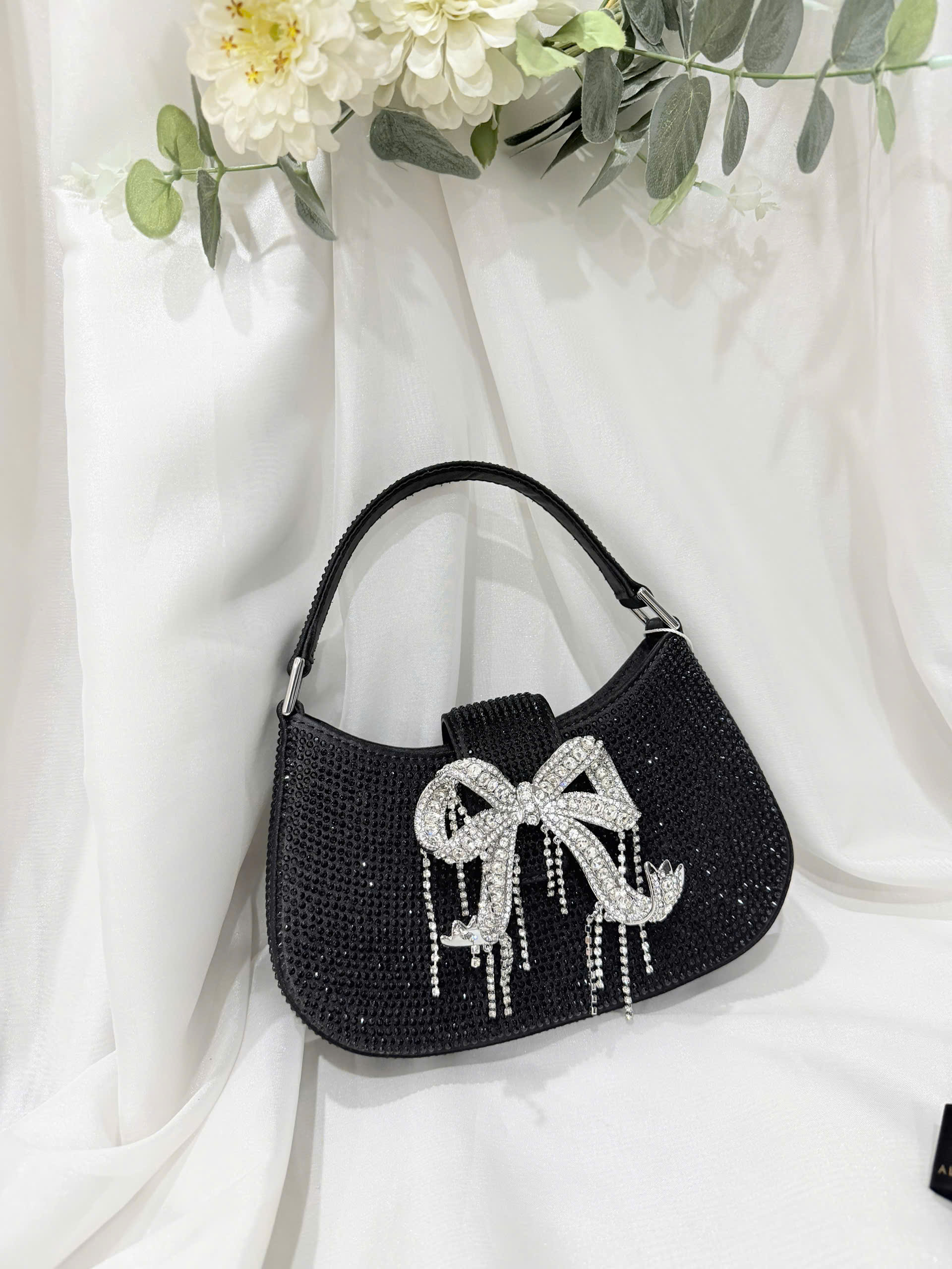 Túi Xách Self Pouch Bow