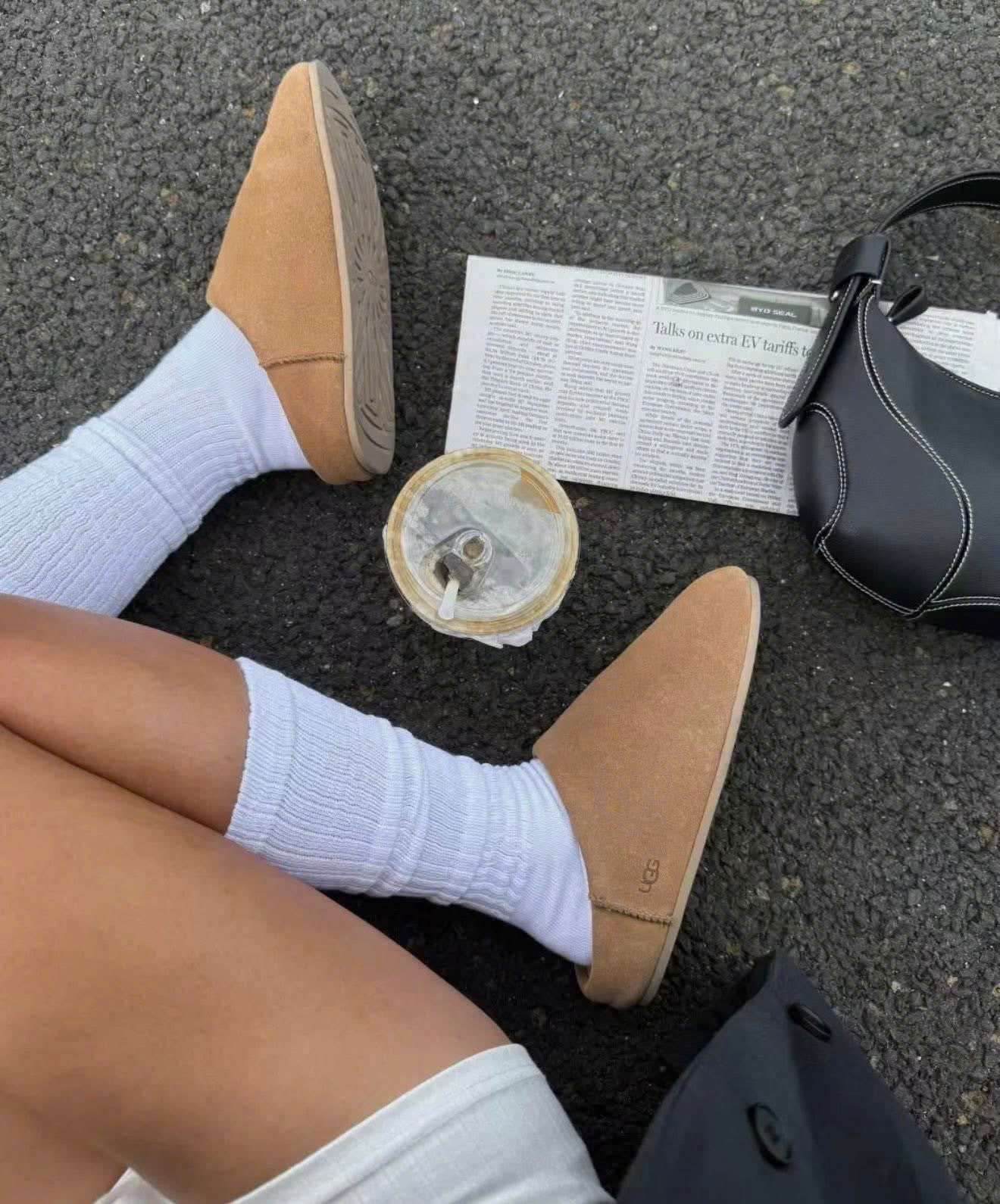 Sục UGG