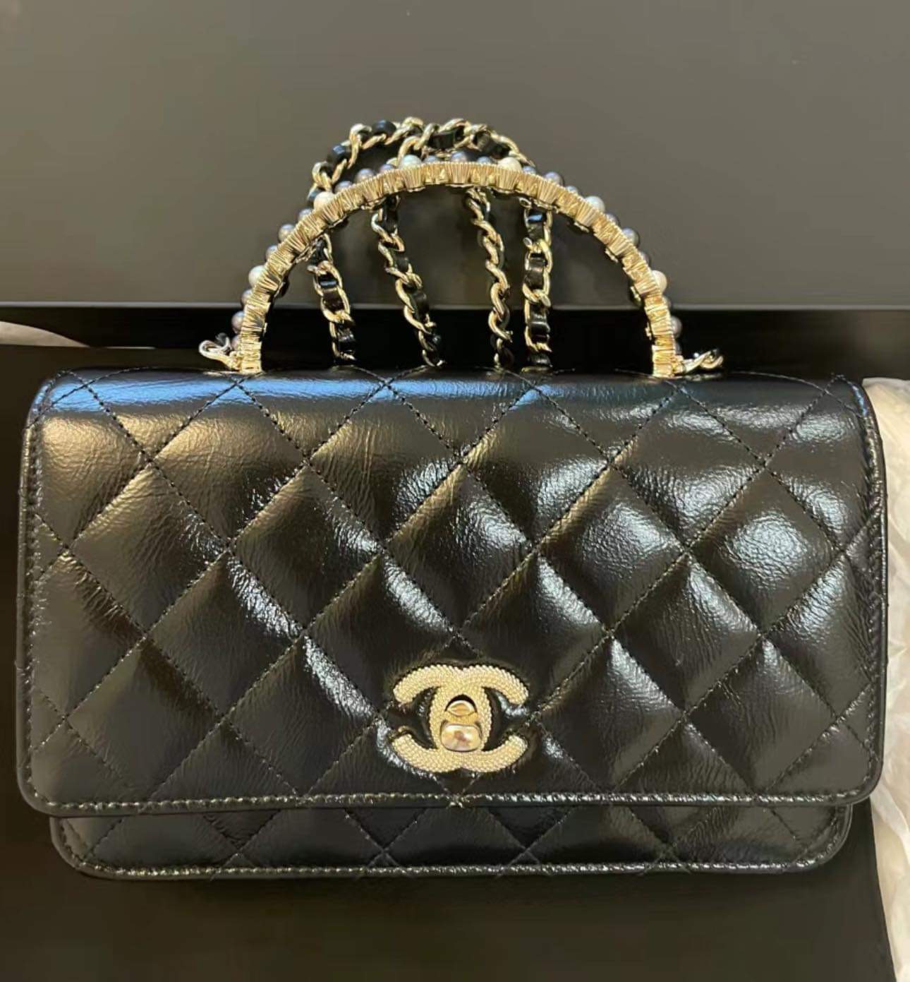 Chanel Woc quai trai