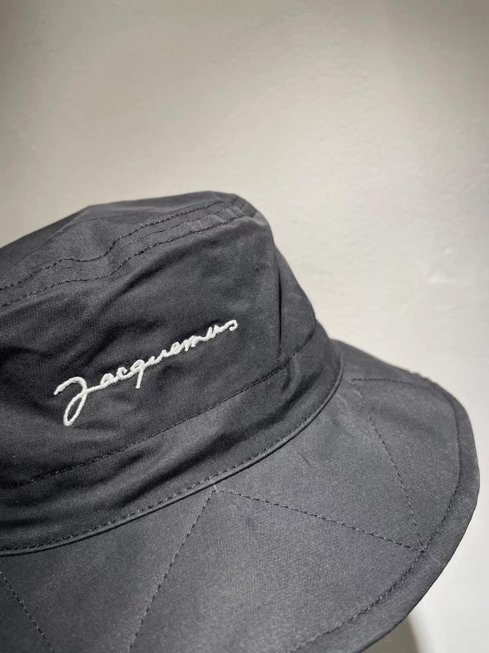 Mũ Jacquemus Le Bob Picchu In Black Cotton Màu Đen