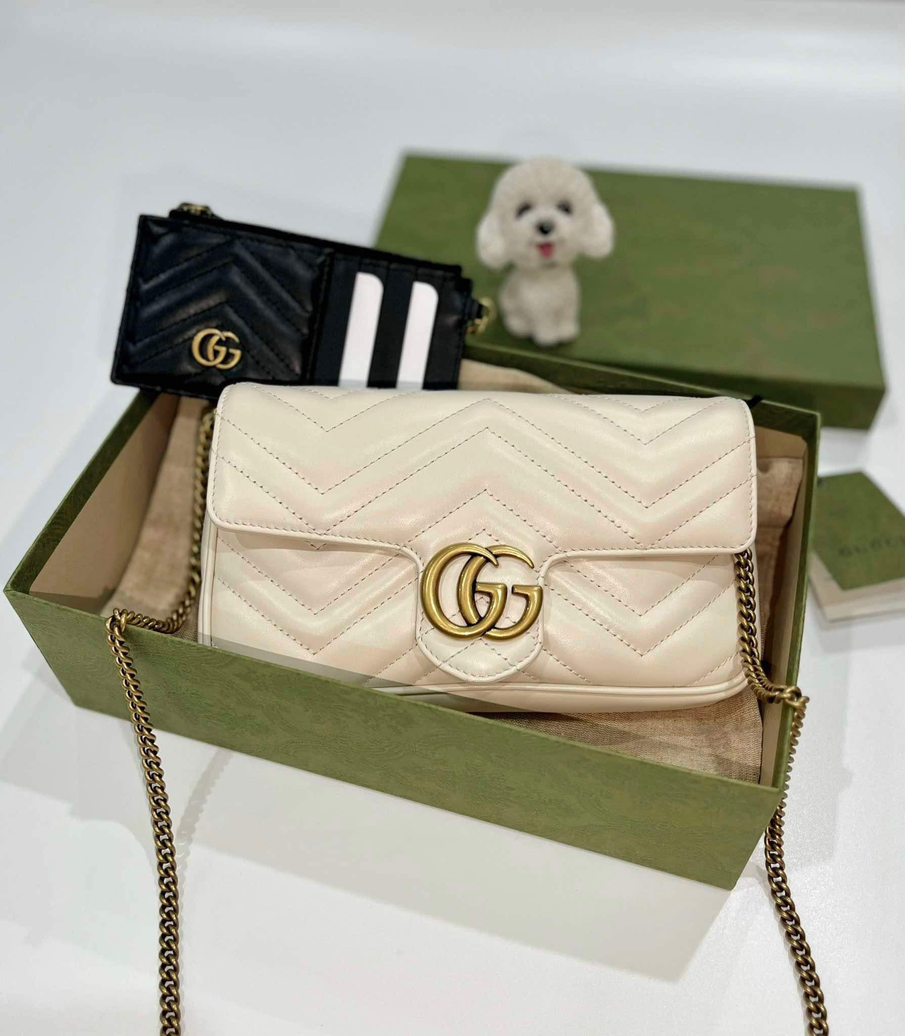 Túi Gucci marmont trắng kem