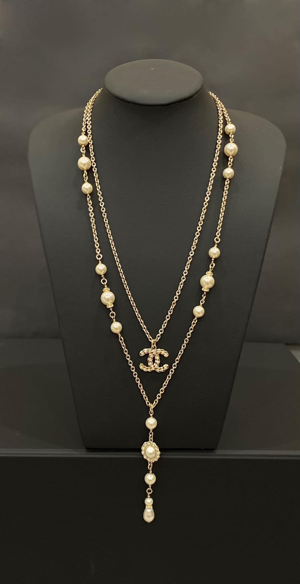 Vòng cổ Chanel