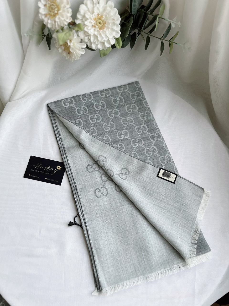 Khăn dài Gucci Muffler Stole