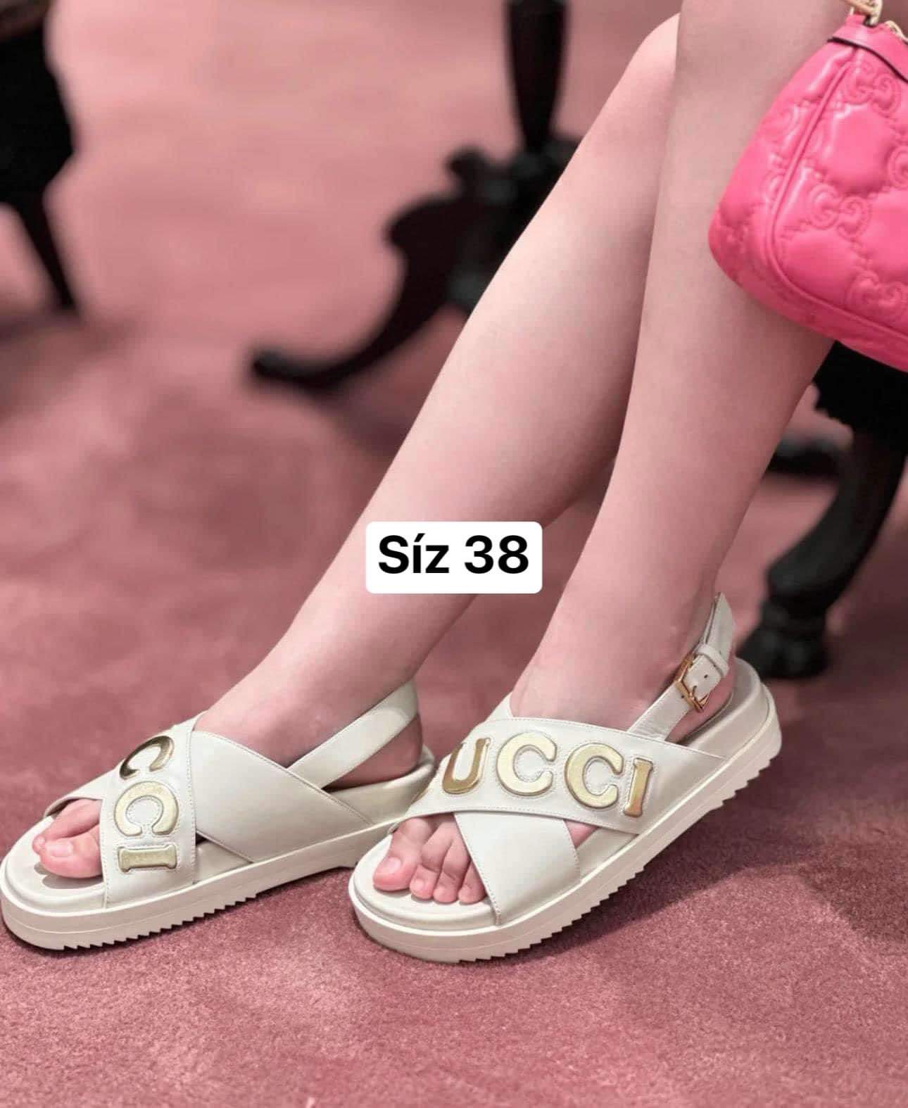 Sandals Gucci