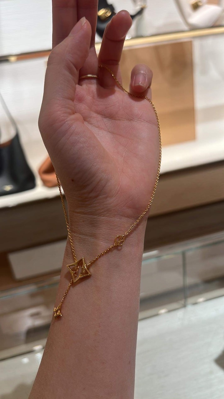 Vòng Cổ Louis Vuitton