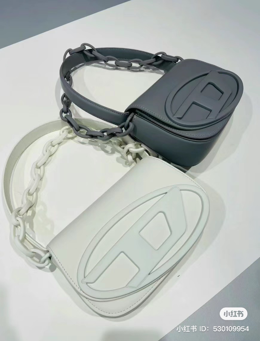 Túi Diesel 1DR-Iconic Shoulder Bag In Matte Leather