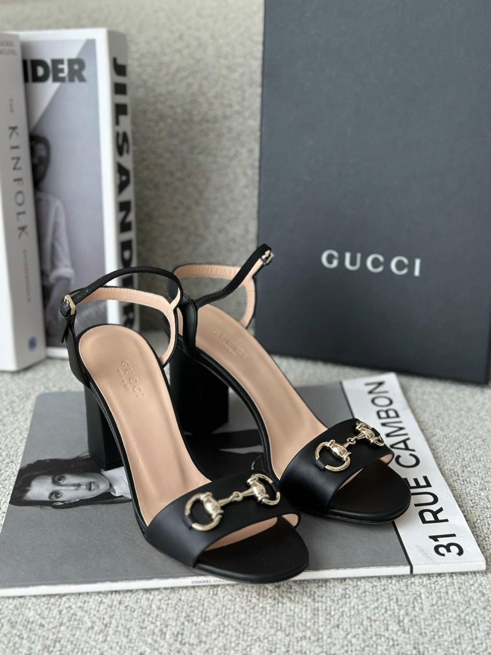 Giày Cao Gót Gucci Metallic Horsebit Leather Sandal