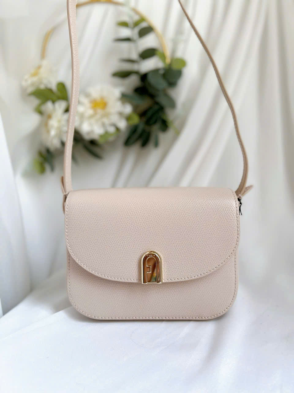 Túi Furla 1927 mini cross body màu ballerina nude