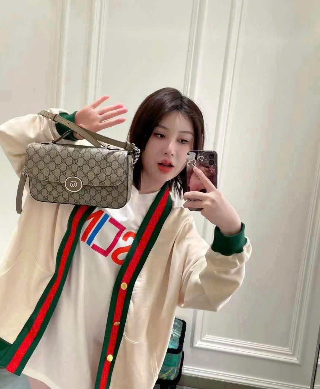 Túi Gucci Petite GG Small Shoulder Bag