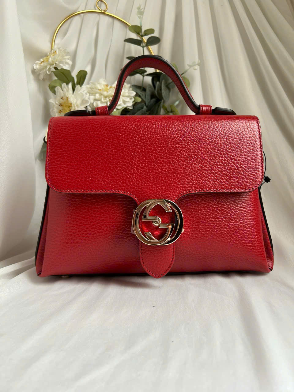 Túi Gucci Interlocking top handle