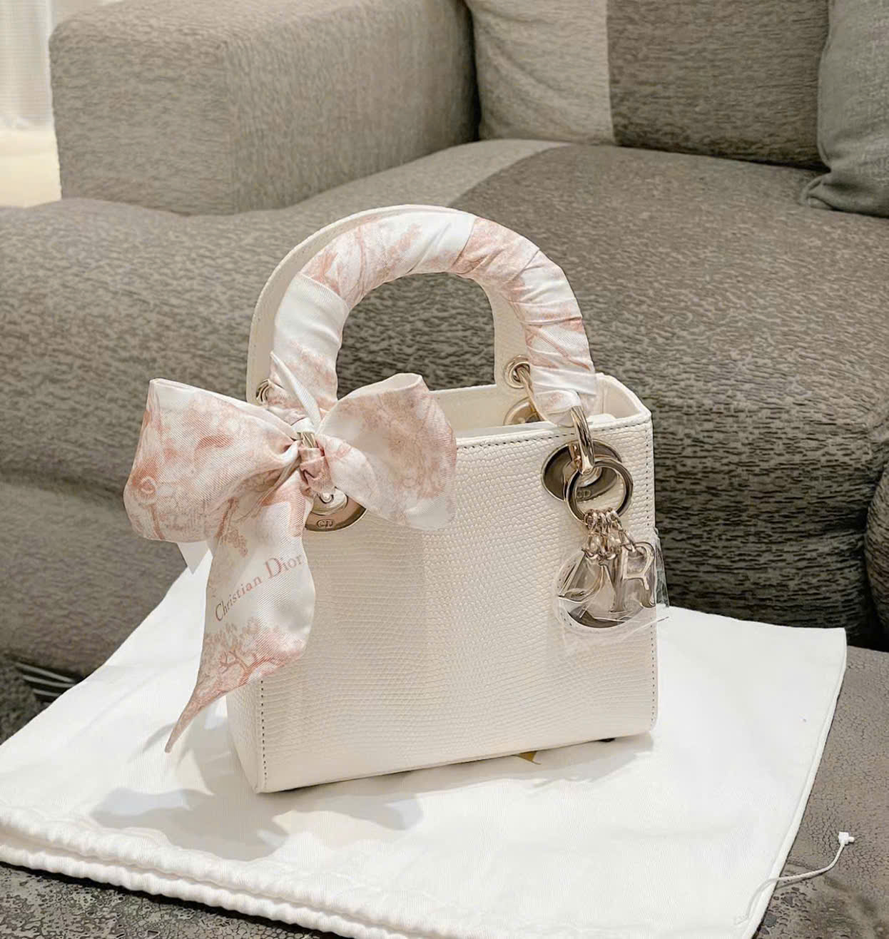 Túi Lady Dior mini lizard