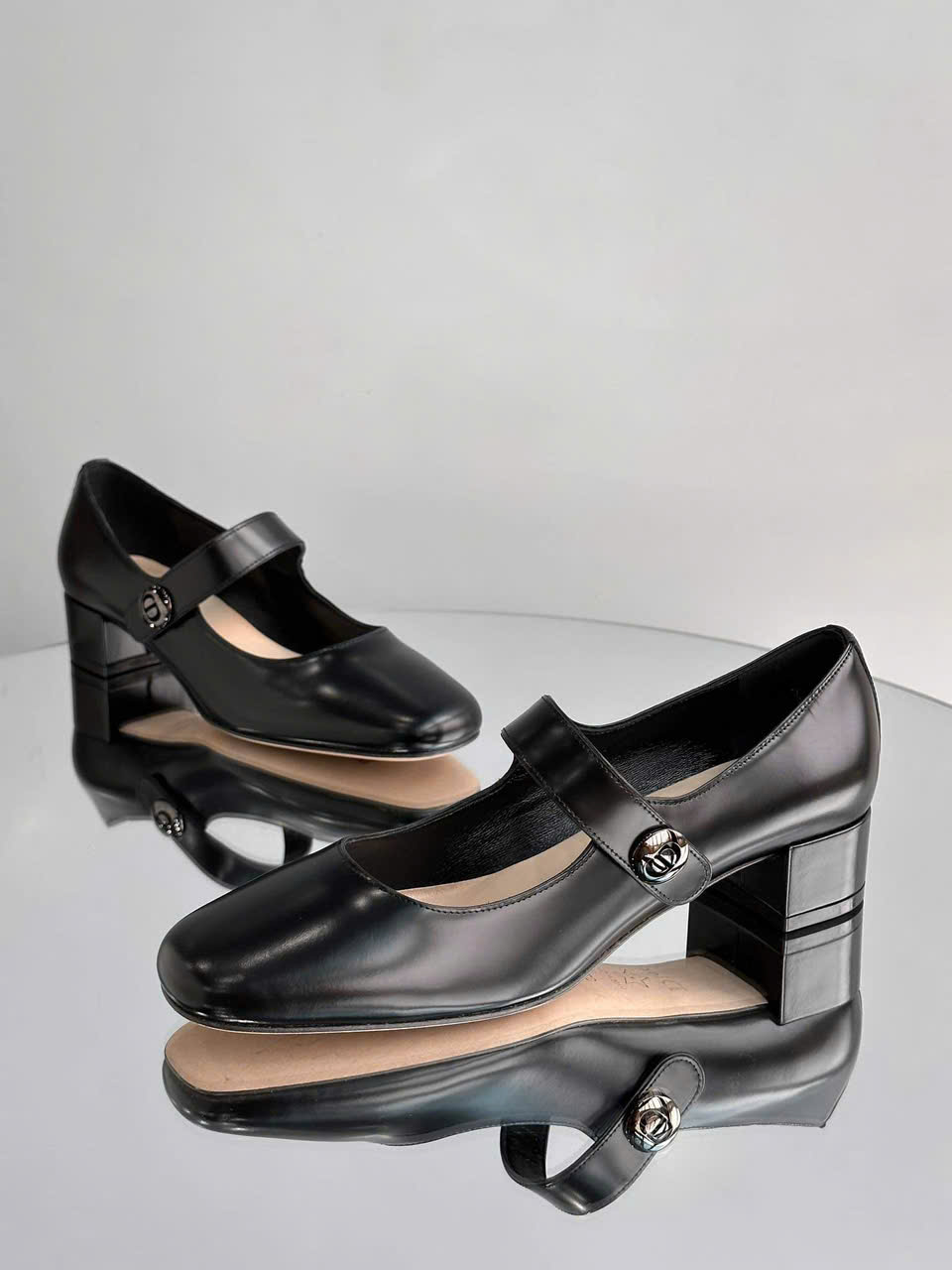 Giày Dior
