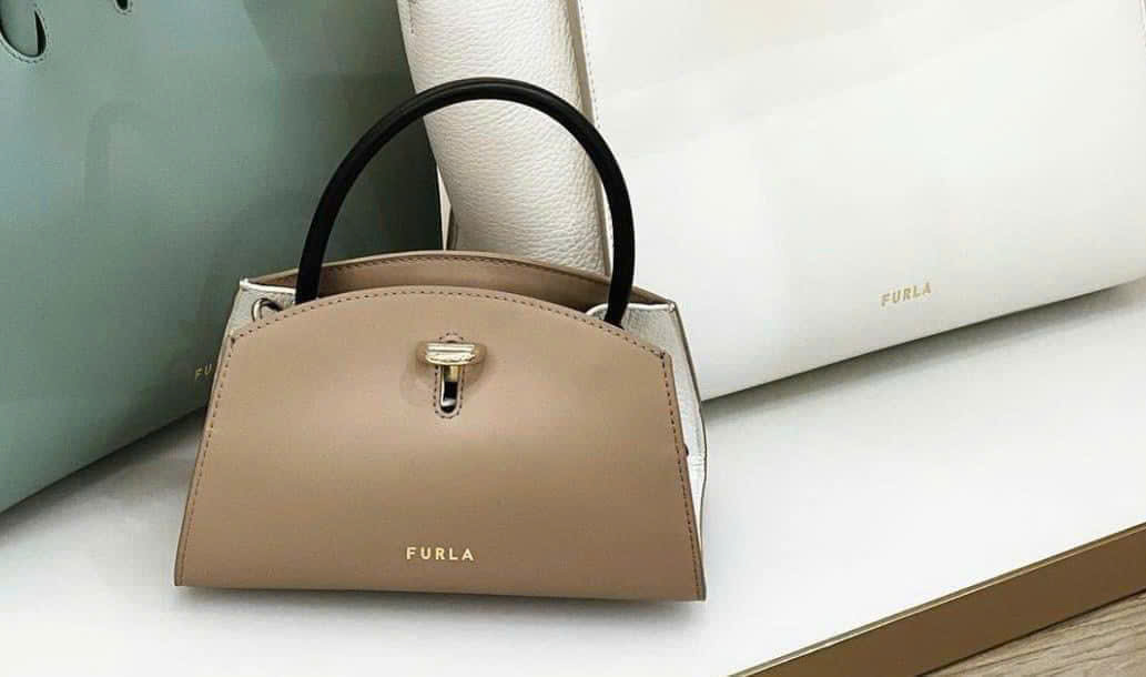 Túi Furla Genesi