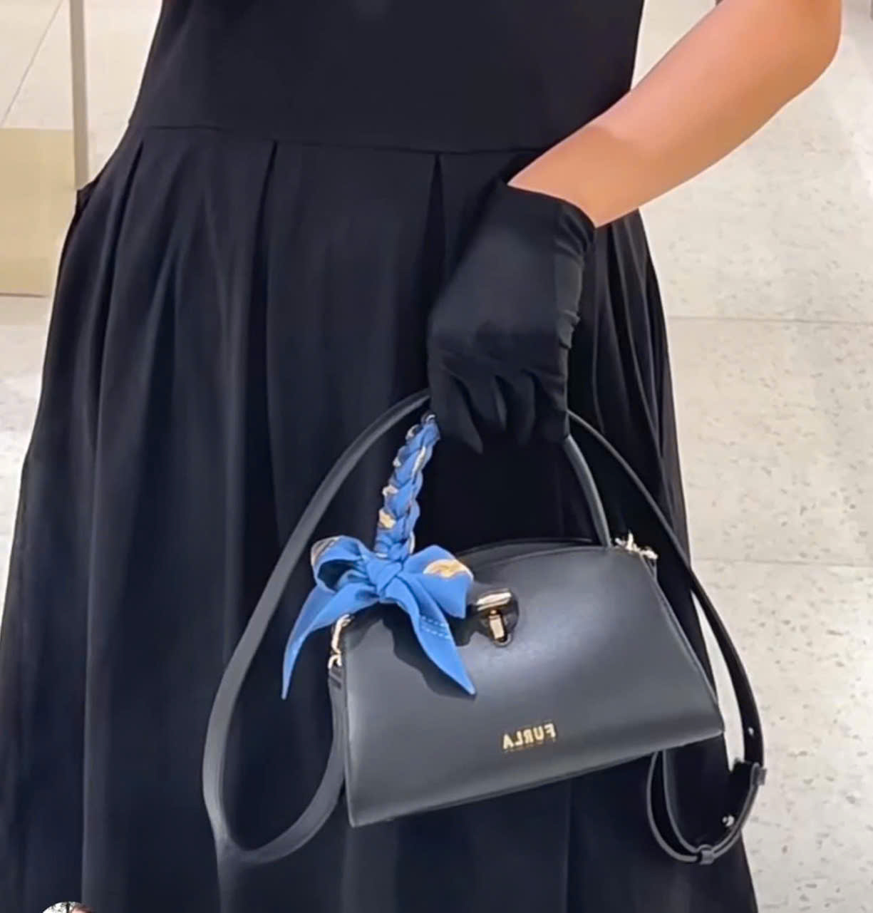 Túi Furla Genesi